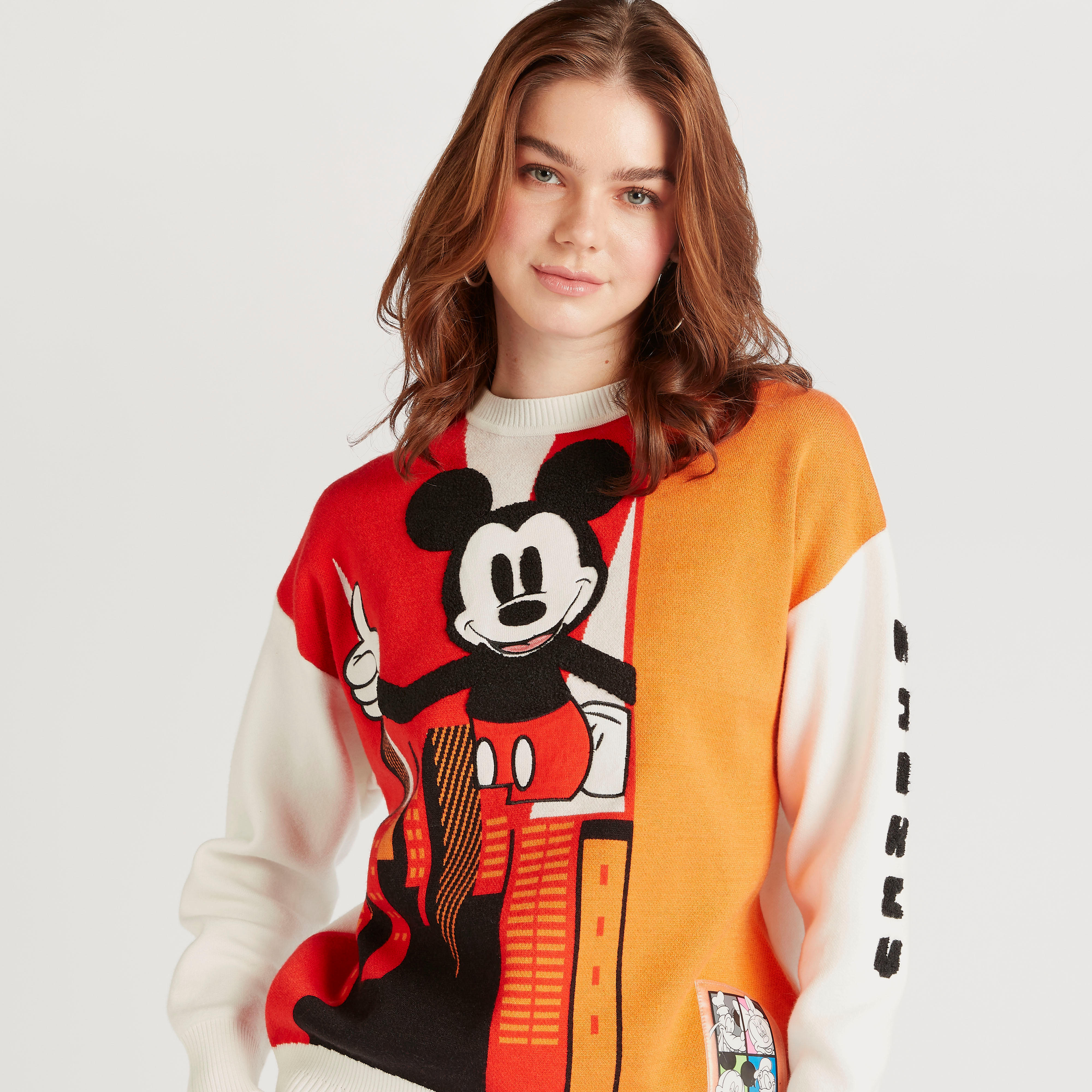 كنزة بارزة الملمس بياقة ضيقة وأكمام طويلة وتصميم ميكي ماوس-women-clothing-cardigansandjumpers-jumpers-image-5