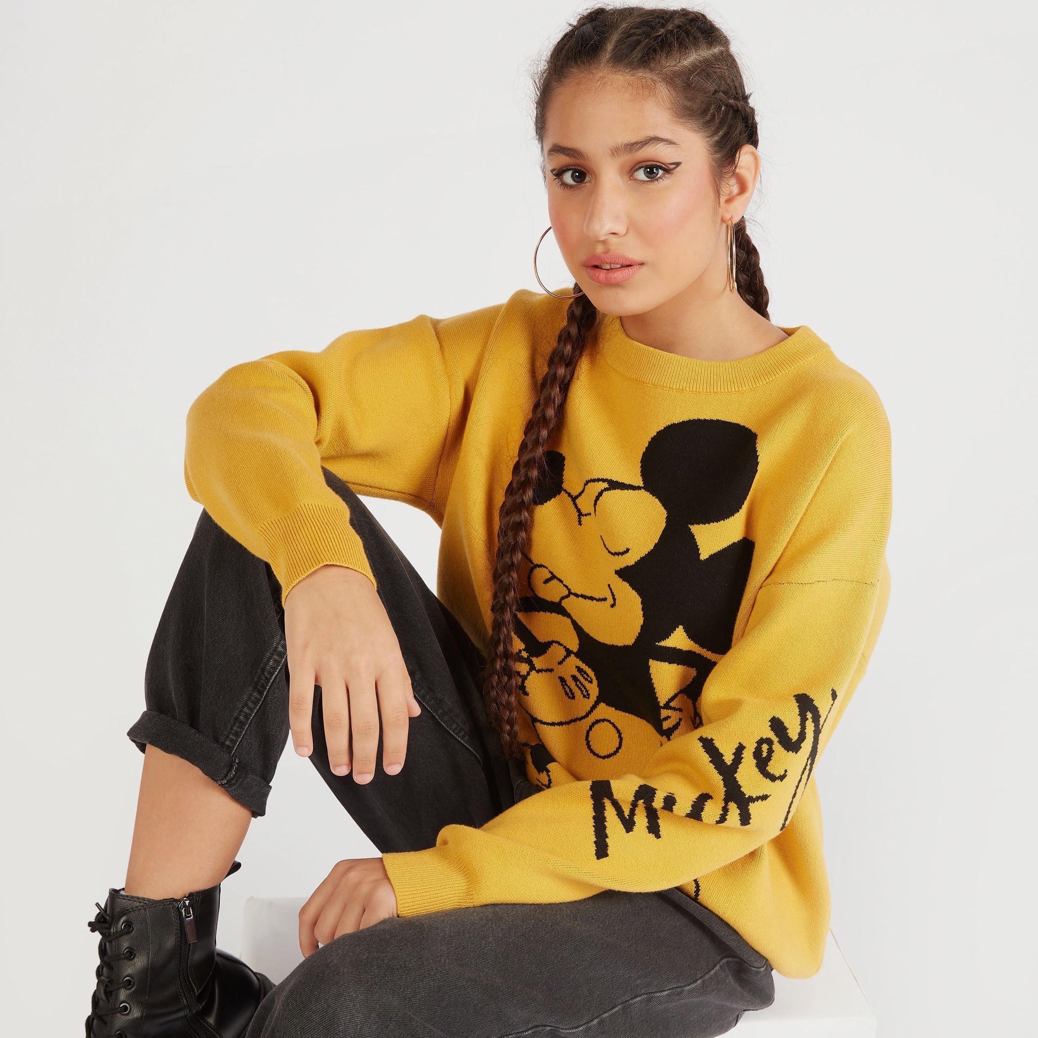 كنزة بياقة ضيقة وأكمام طويلة وطبعات ميكي ماوس-women-clothing-cardigansandjumpers-jumpers-image-1