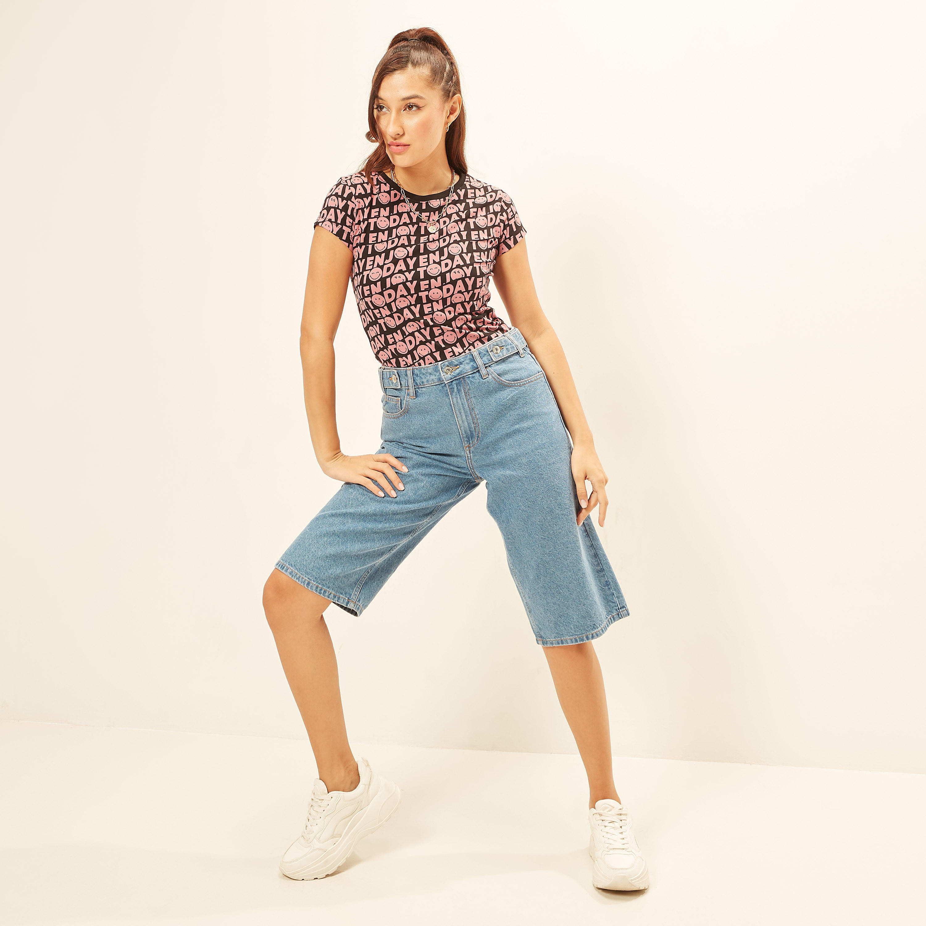 Printed Crew Neck T-shirt with Short Sleeves-women-clothing-tshirts-image-2