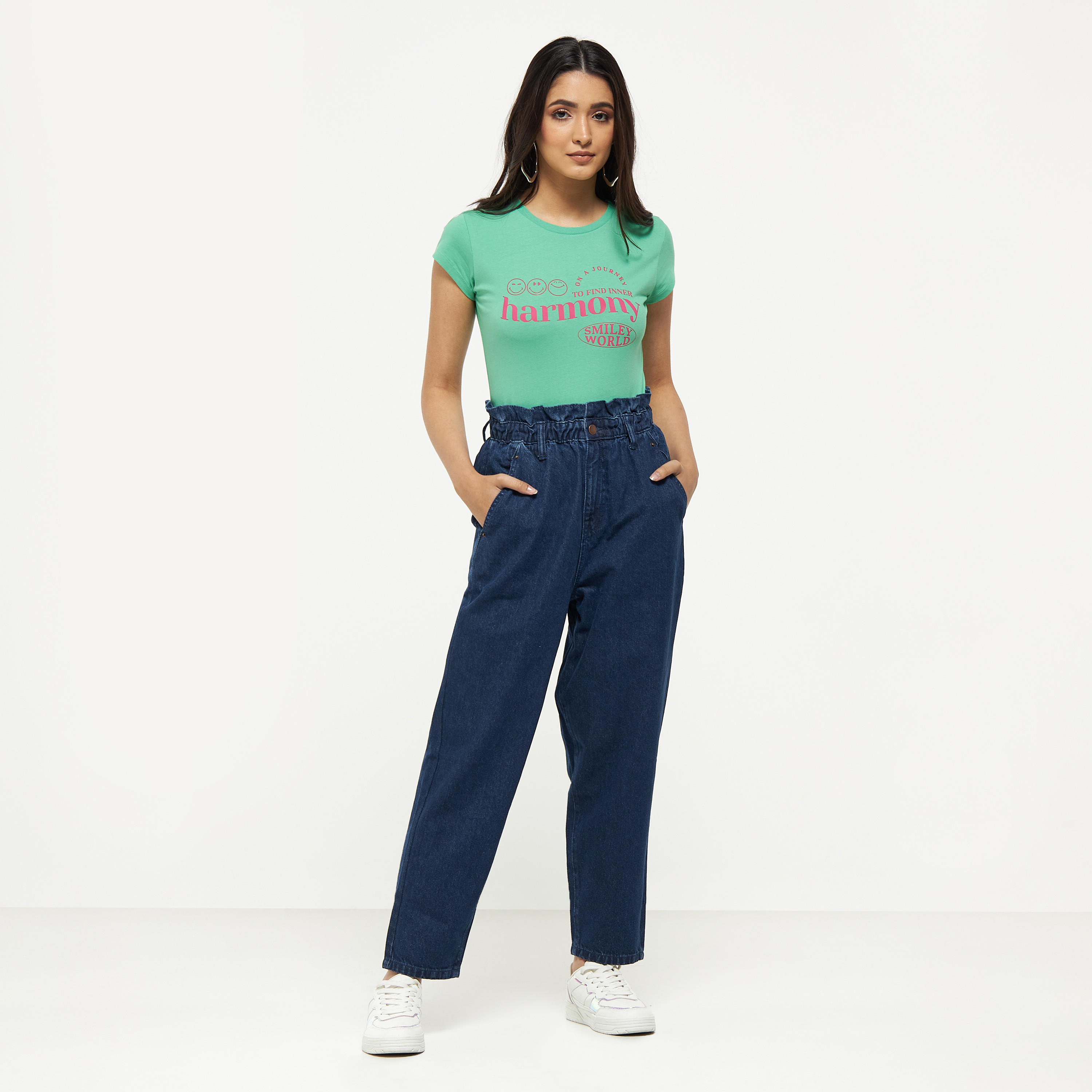 تيشيرت بياقة ضيّقة وأكمام كاب وطبعات-women-clothing-tshirts-image-2