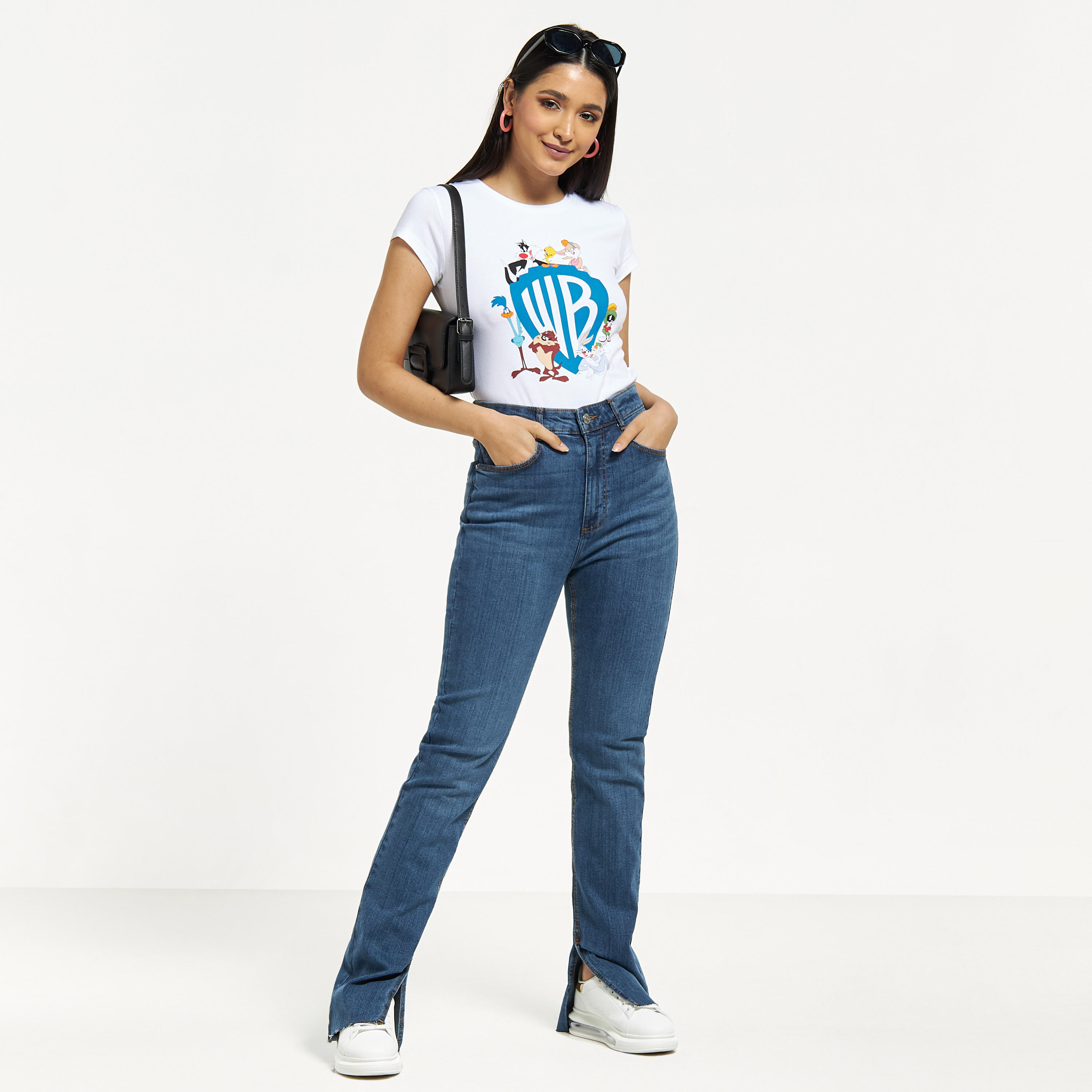 تيشيرت بياقة مستديرة وأكمام كاب وطبعات-women-clothing-tshirts-image-2