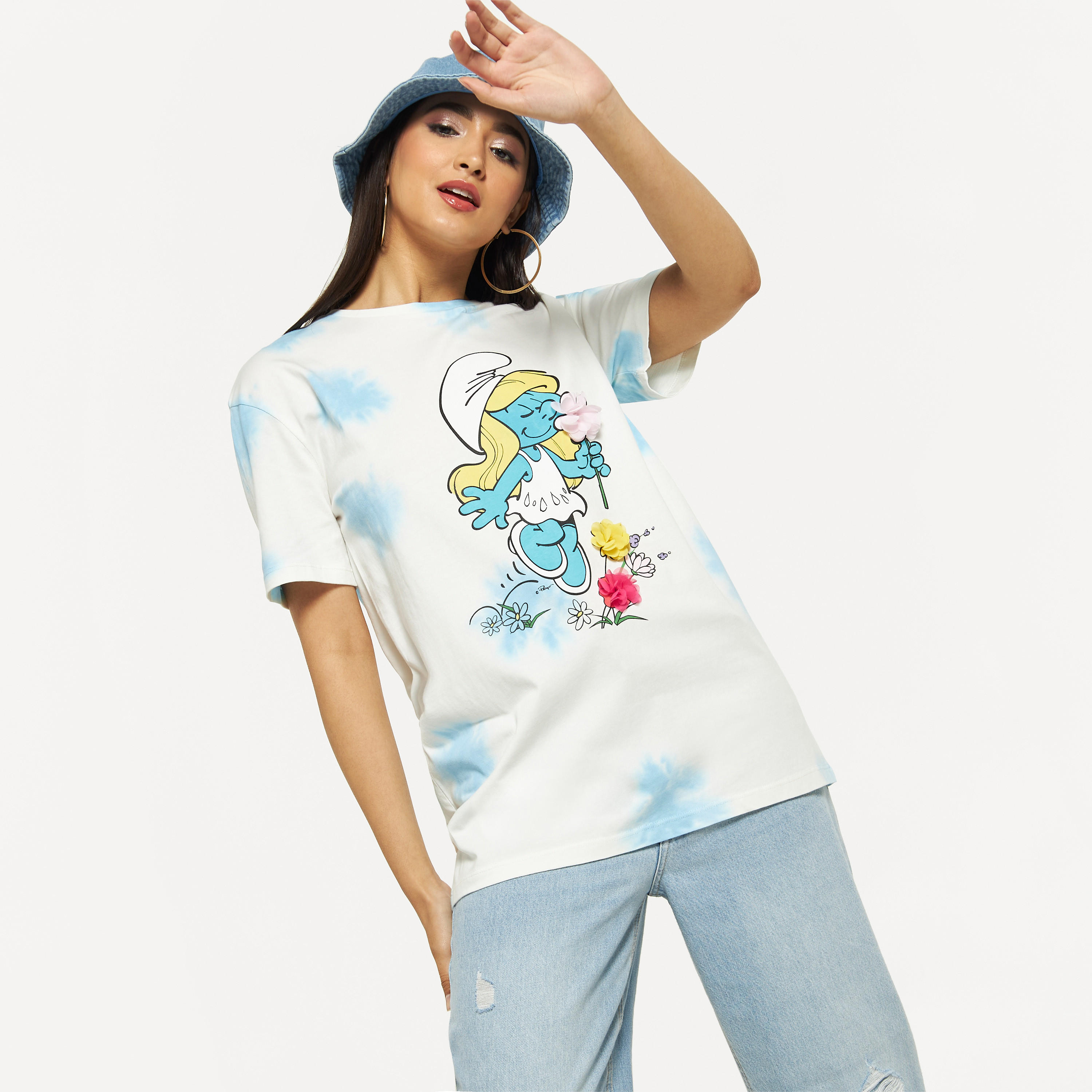 تيشيرت بياقة ضيقة وأكمام قصيرة وطبعات-women-clothing-tshirts-image-1