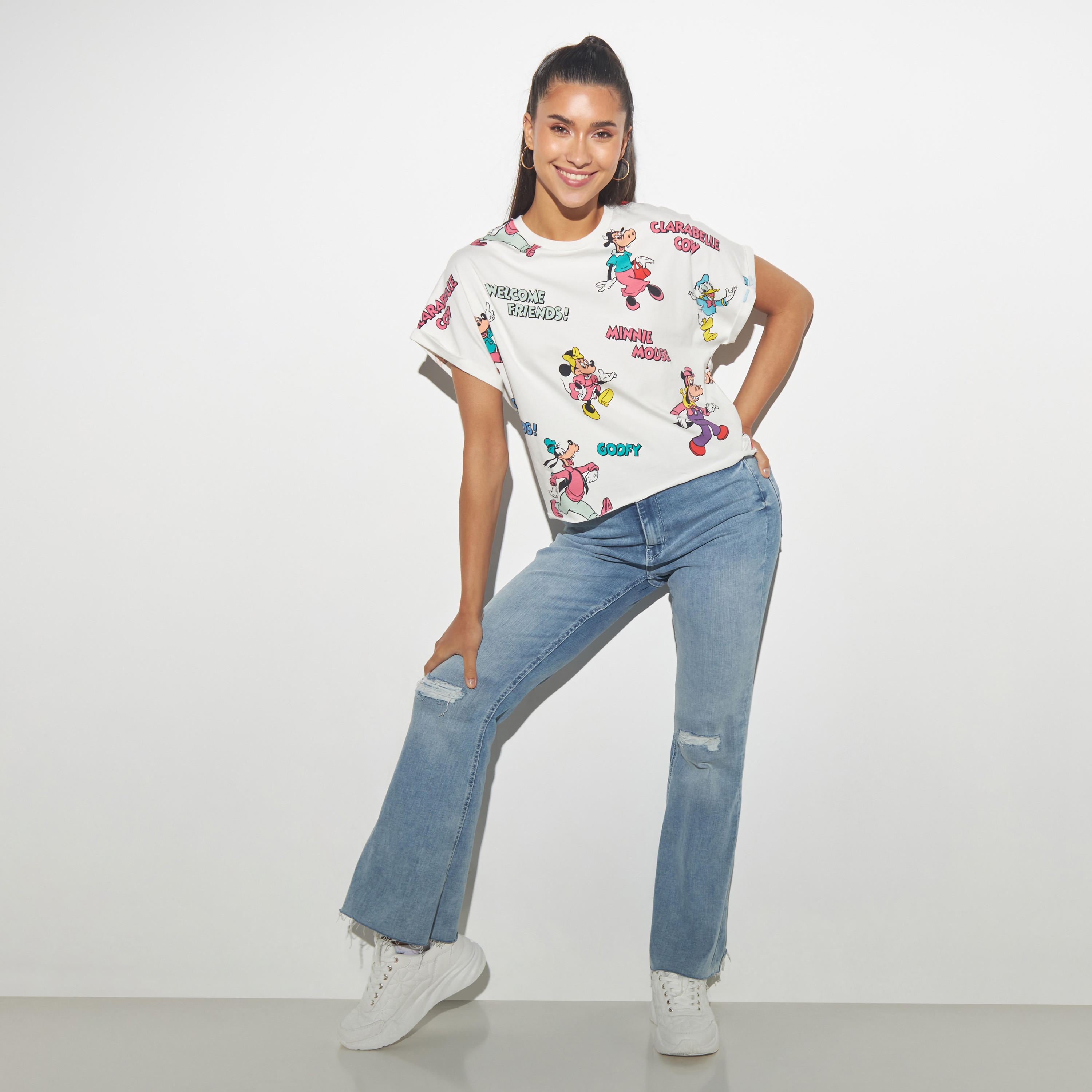 تيشيرت قصير بوكسي بياقة ضيقة وطبعات-women-clothing-tshirts-image-2