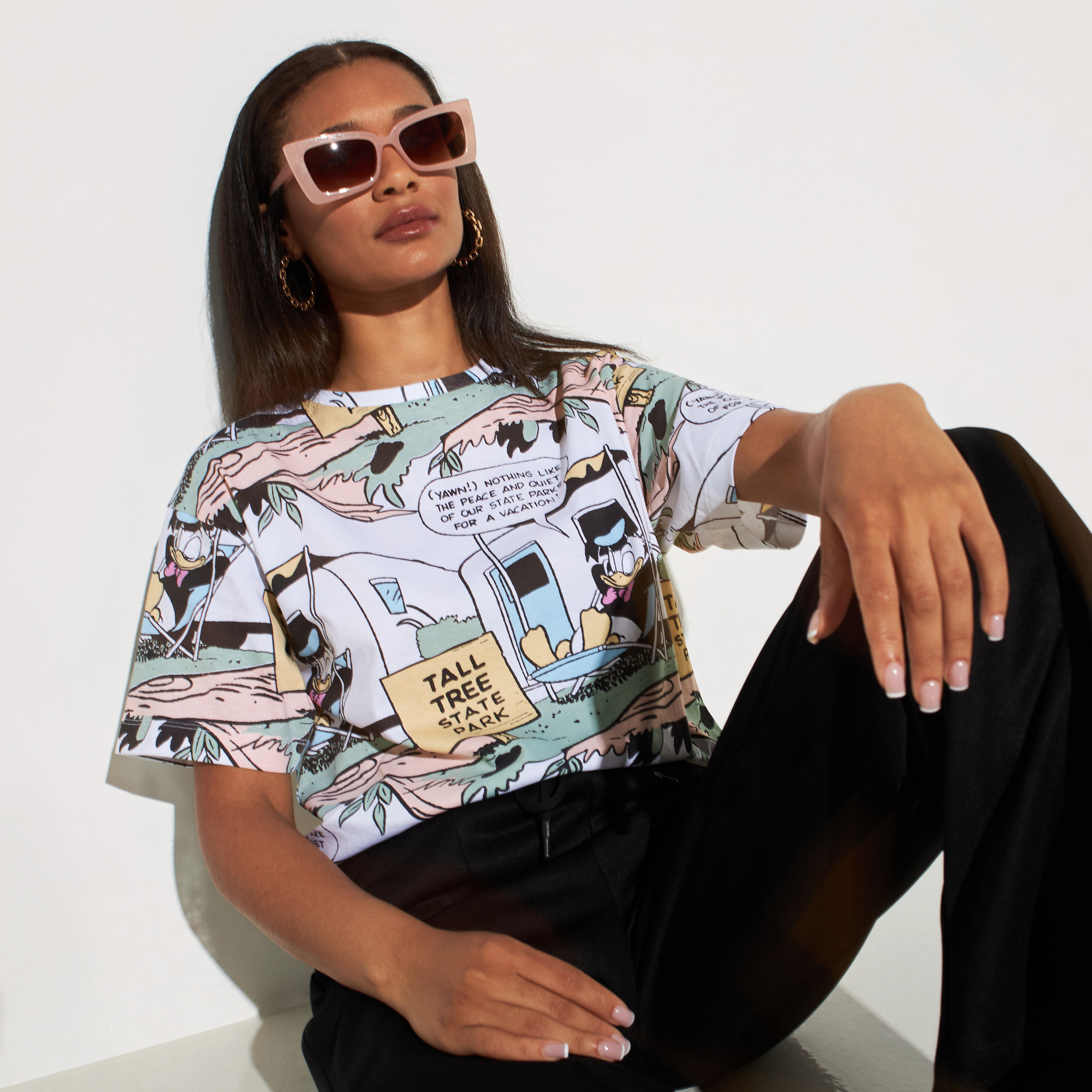 All-Over Donald Duck Print Crop Boxy T-shirt with Crew Neck and Drop Shoulder Sleeves-women-clothing-tshirts-image-5