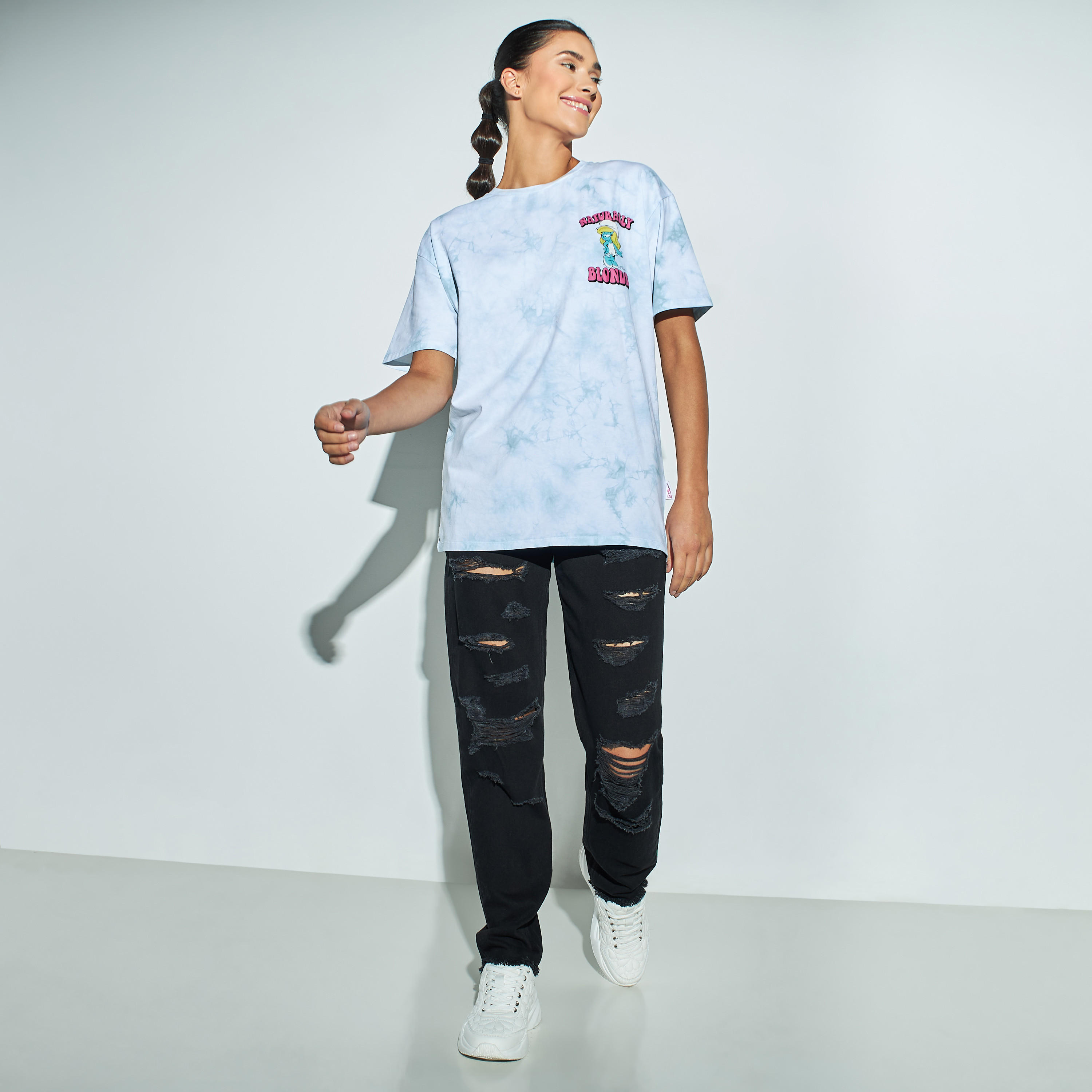 تيشيرت بياقة مستديرة وأكمام قصيرة وطبعات-women-clothing-tshirts-image-2