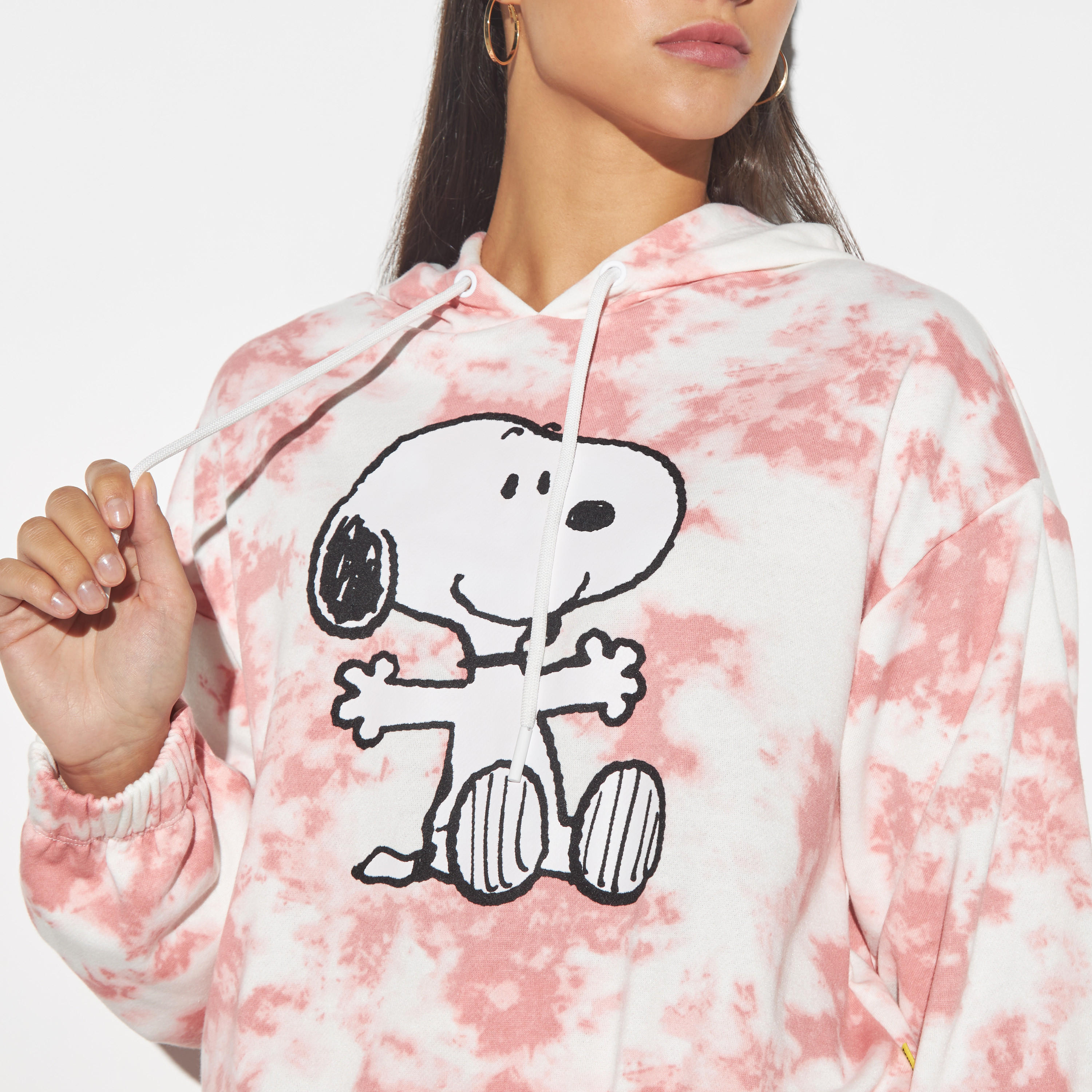 هودي بطبعات وأكمام طويلة-women-winterwear-hoodiesandsweatshirts-hoodies-image-4