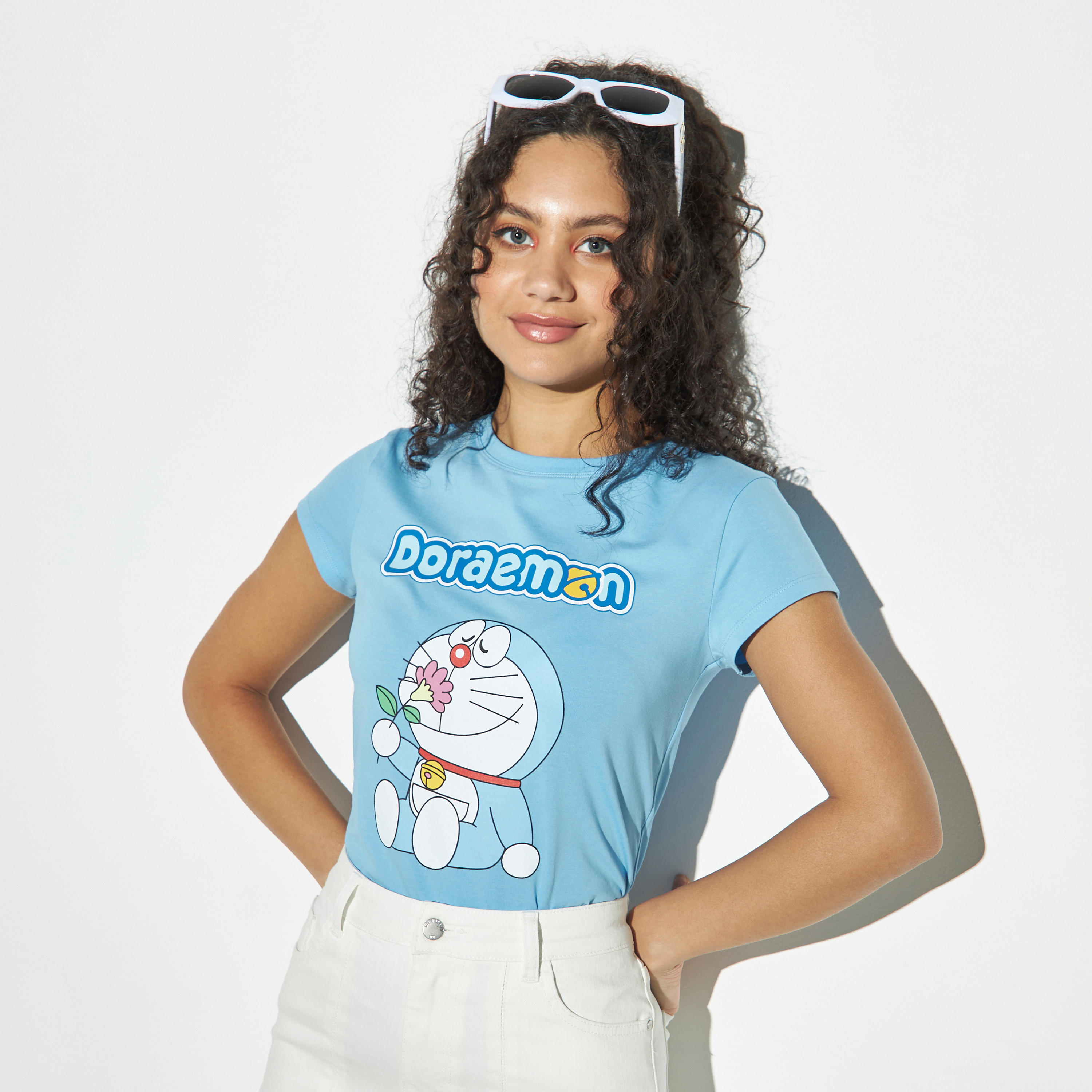 تيشيرت بياقة ضيقة وأكمام قصيرة وطبعات-women-clothing-tshirts-image-1