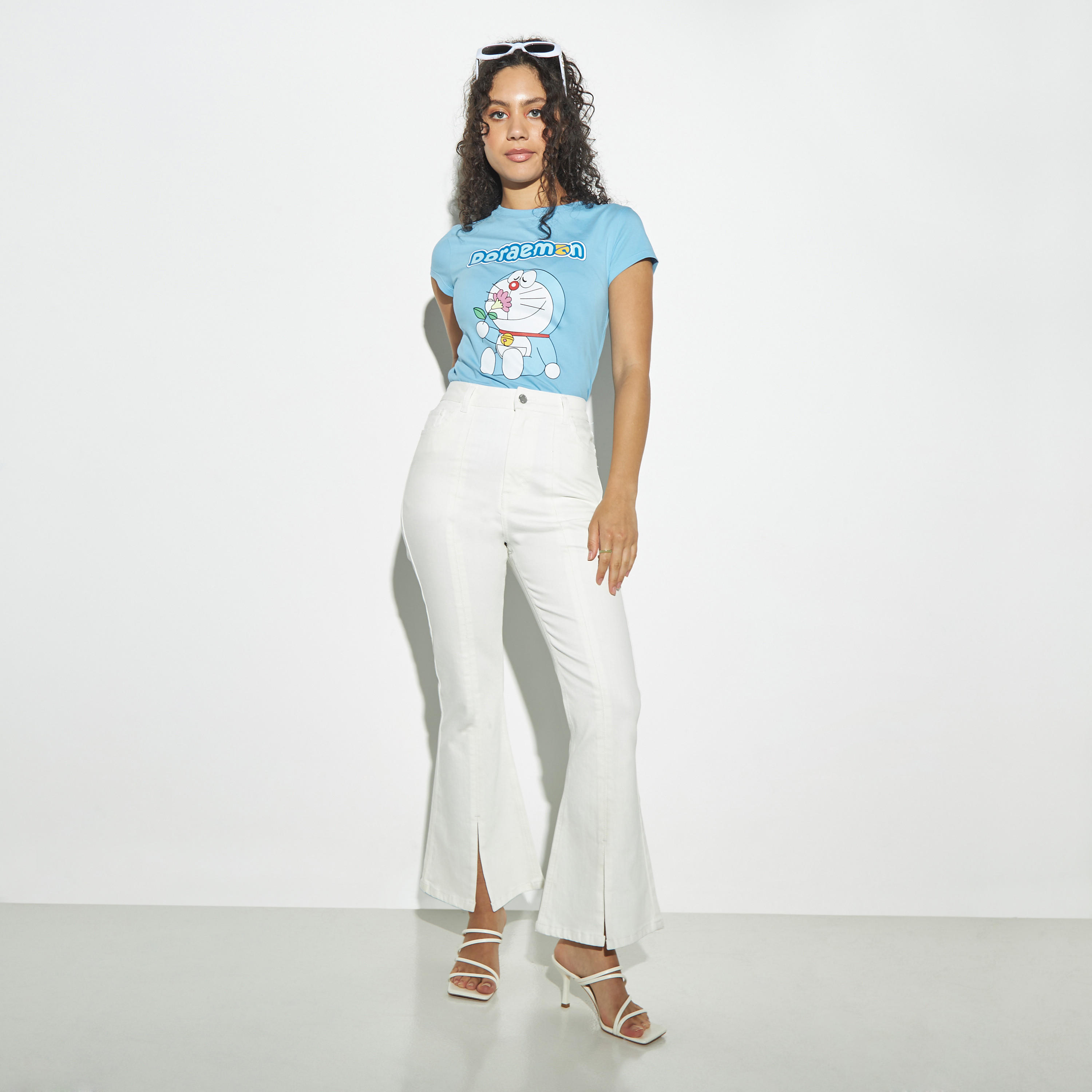 تيشيرت بياقة ضيقة وأكمام قصيرة وطبعات-women-clothing-tshirts-image-2