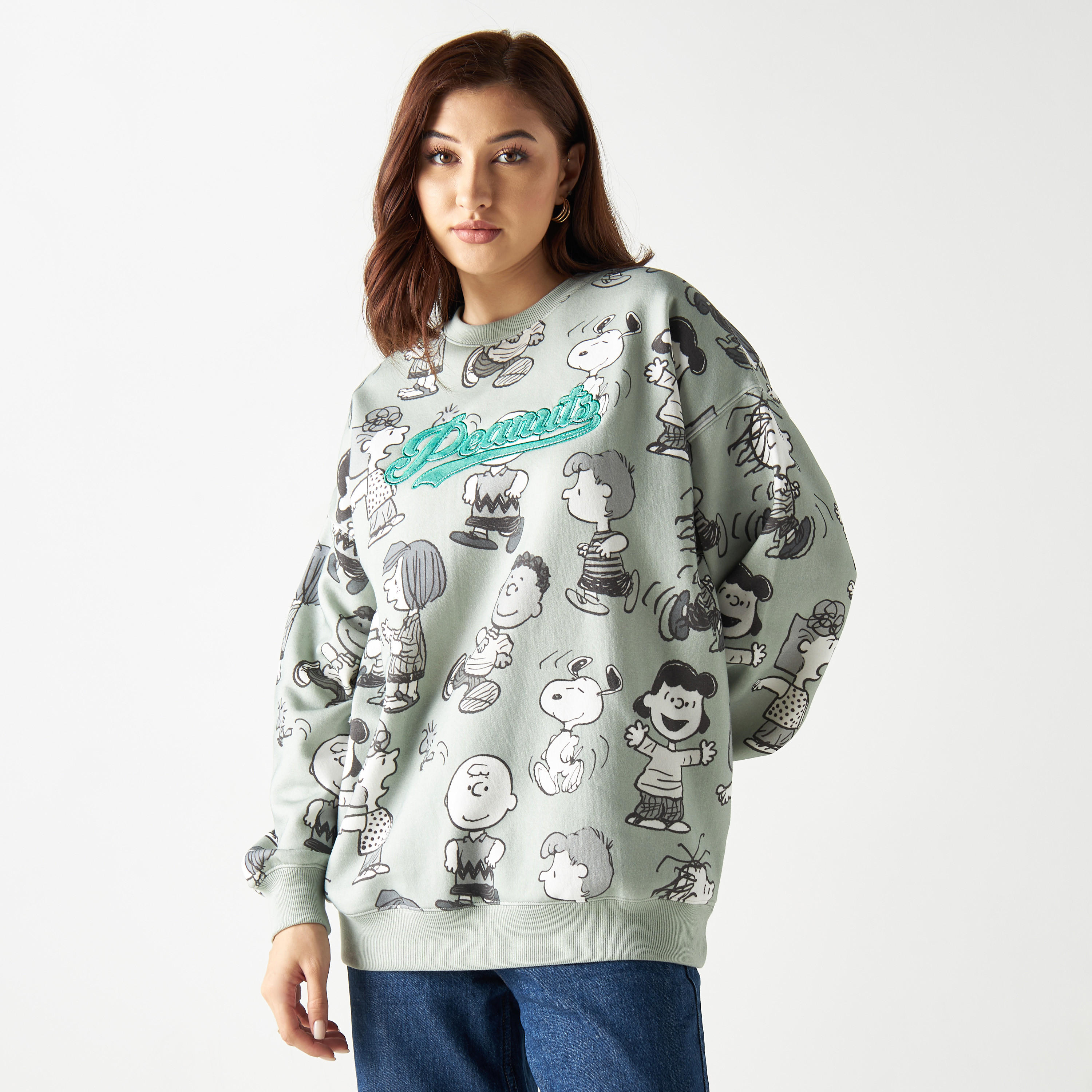 Peanuts Print Crew Neck Sweatshirt with Drop Shoulder Sleeves-women-winterwear-hoodiesandsweatshirts-sweatshirts-image-1