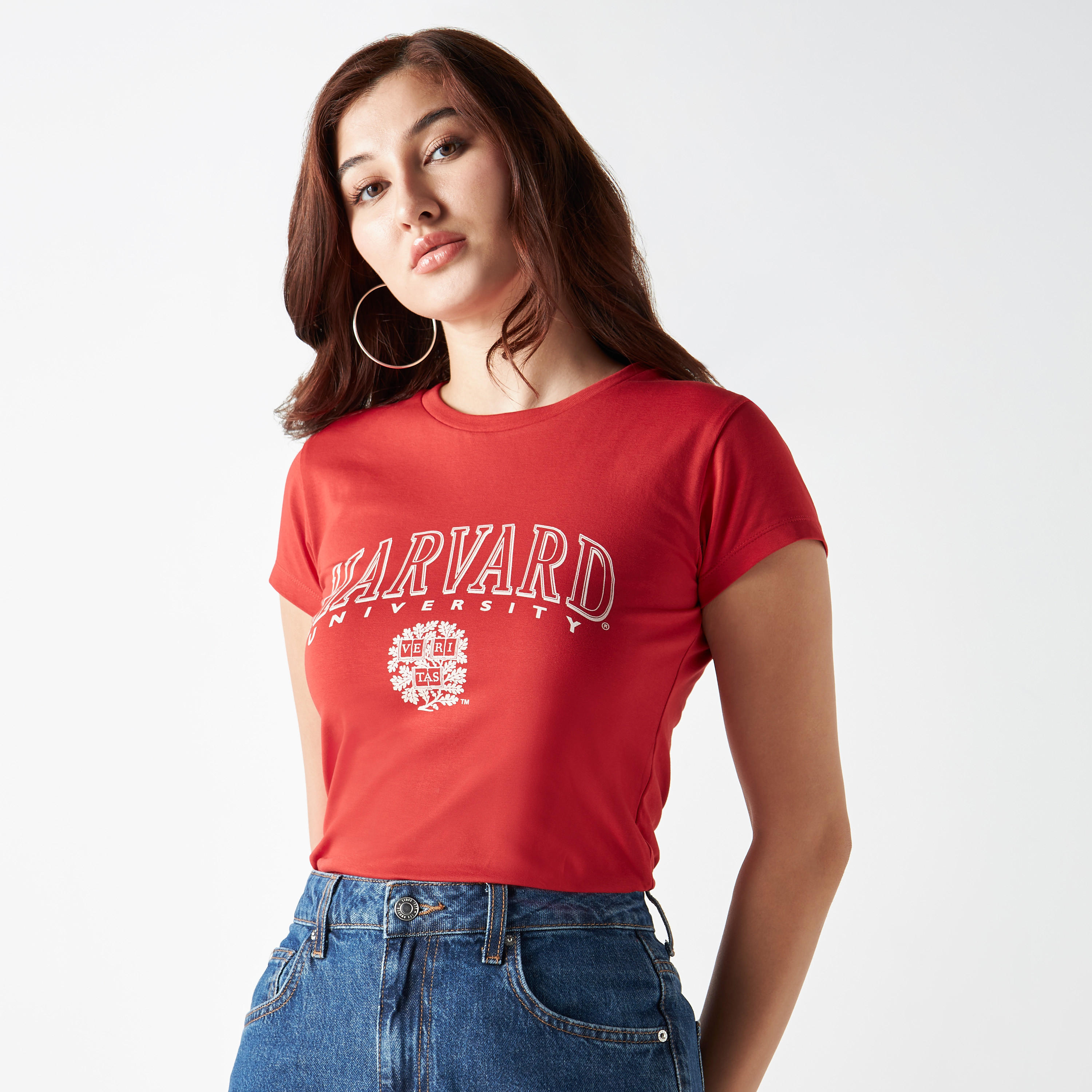 تيشيرت بياقة ضيقة وأكمام كاب وطبعات-women-clothing-tshirts-image-1
