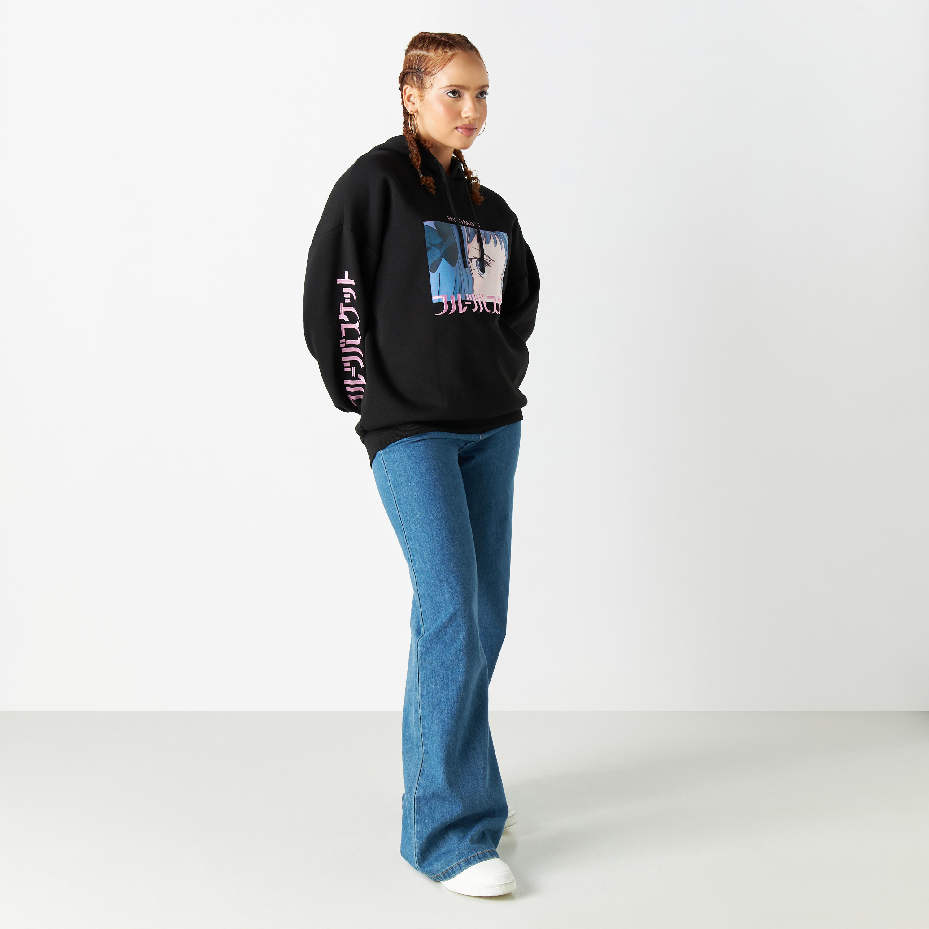 هودي بأكمام بأكتاف منسدلة وتطريز سلّة فواكه-women-winterwear-hoodiesandsweatshirts-hoodies-image-2