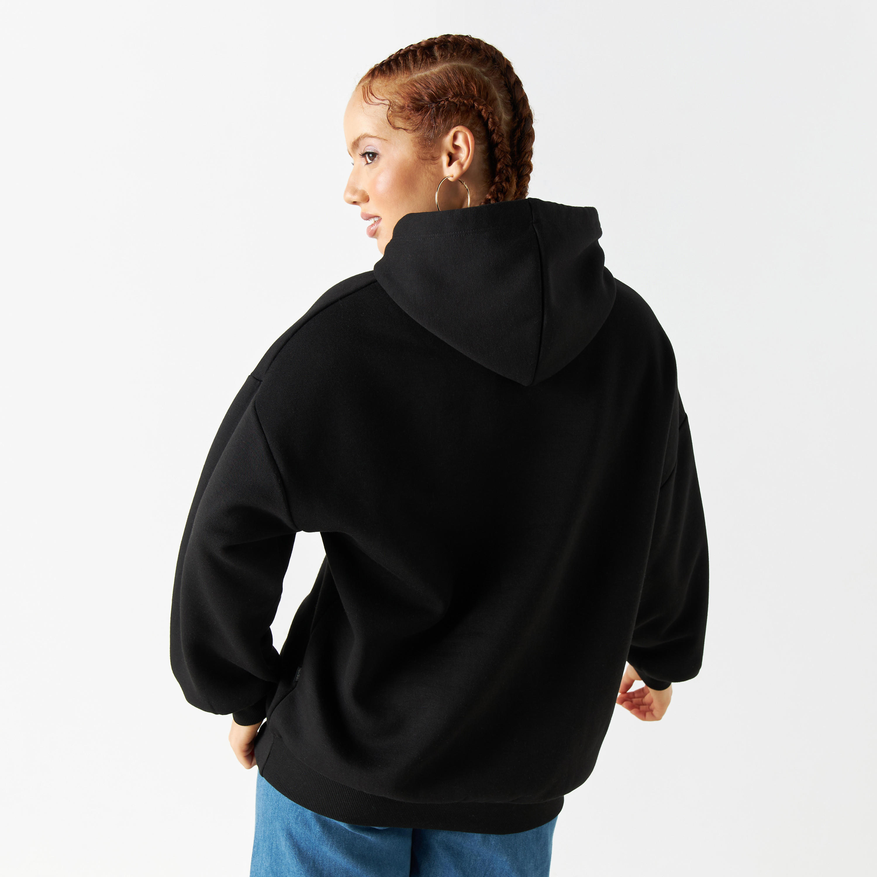 هودي بأكمام بأكتاف منسدلة وتطريز سلّة فواكه-women-winterwear-hoodiesandsweatshirts-hoodies-image-4