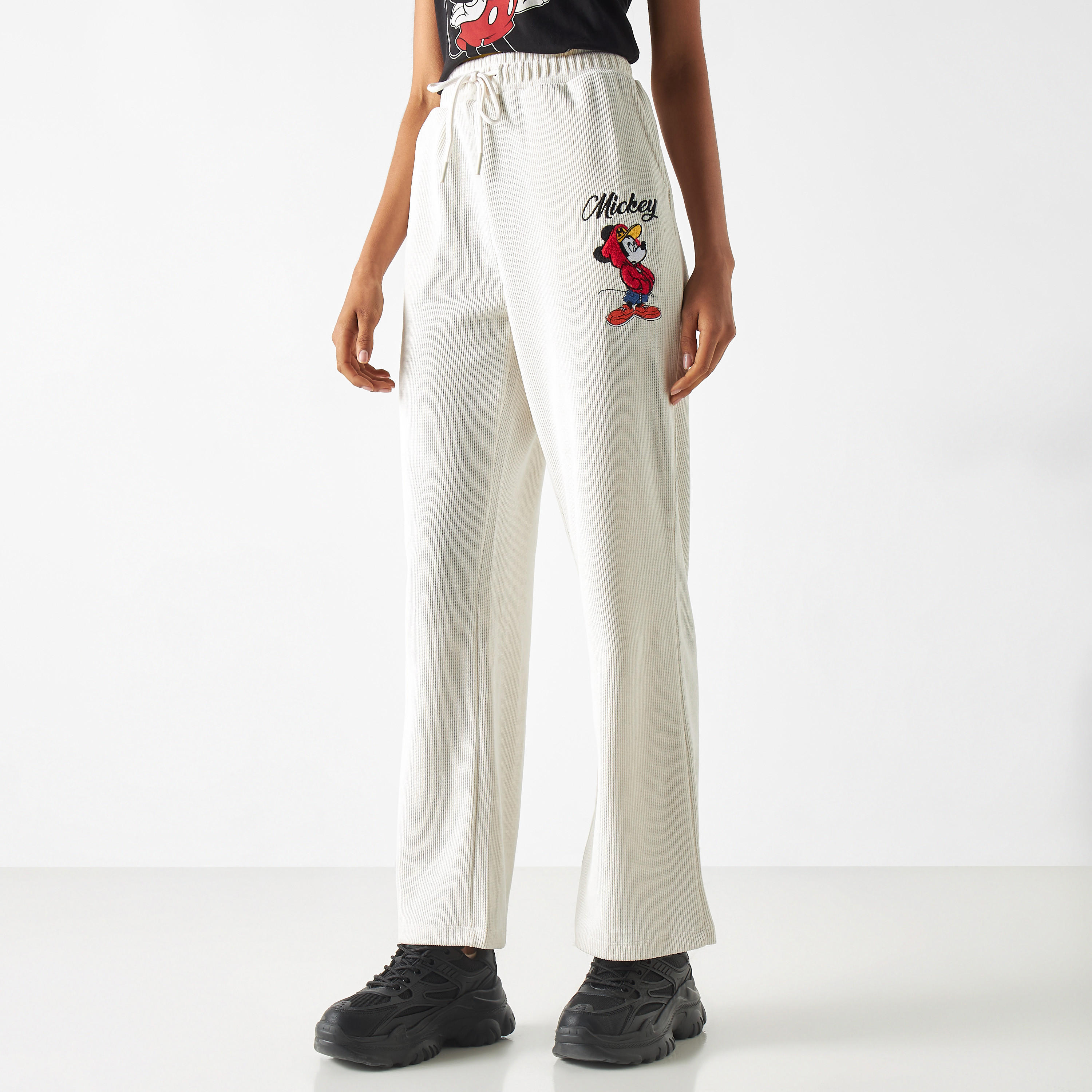 بنطلون كوردوراي برباط إغلاق وتطريز ميكي ماوس-women-clothing-bottoms-trousers-image-1