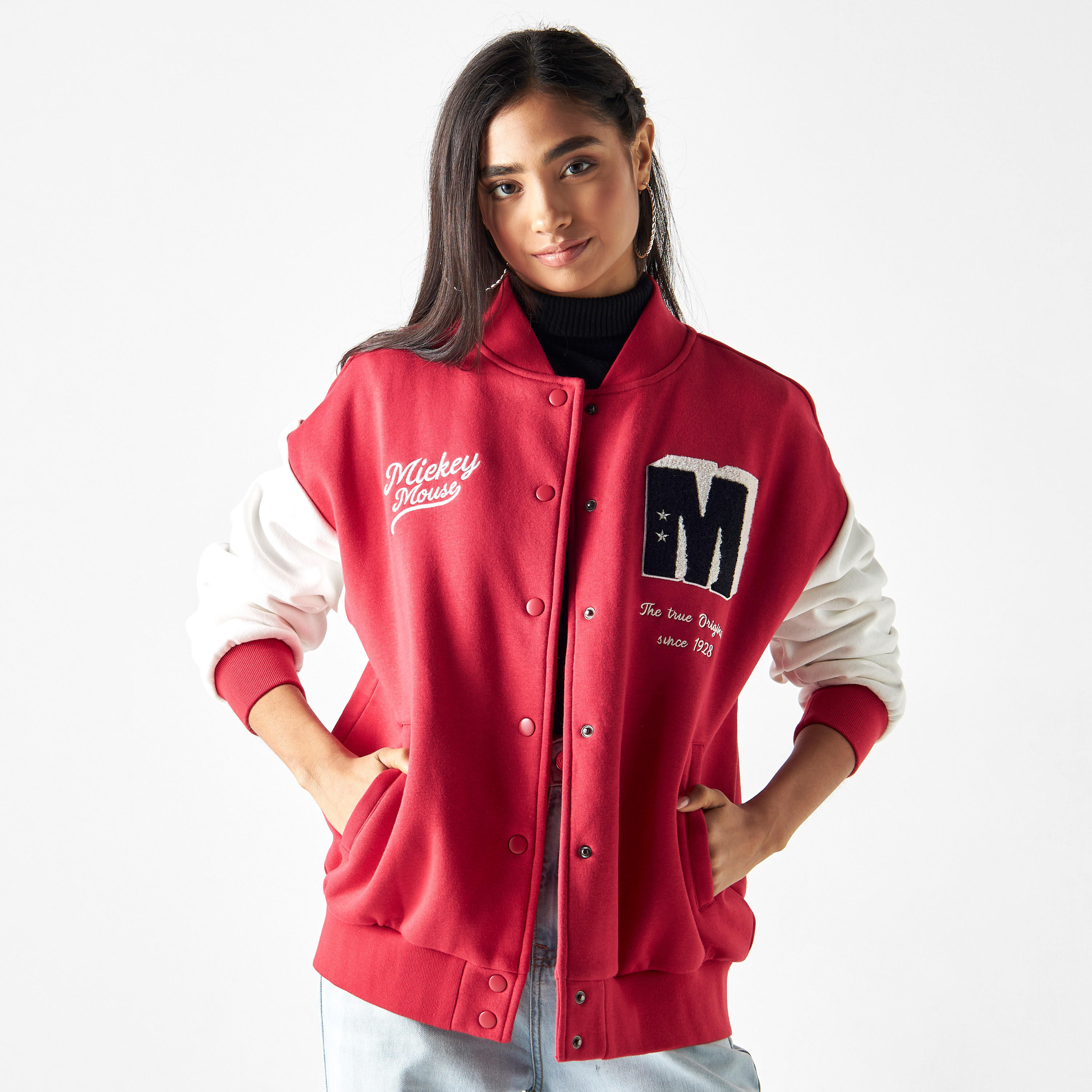 جاكيت مطرّز بأكمام طويلة وجيوب-women-winterwear-coatsandjackets-jackets-image-4
