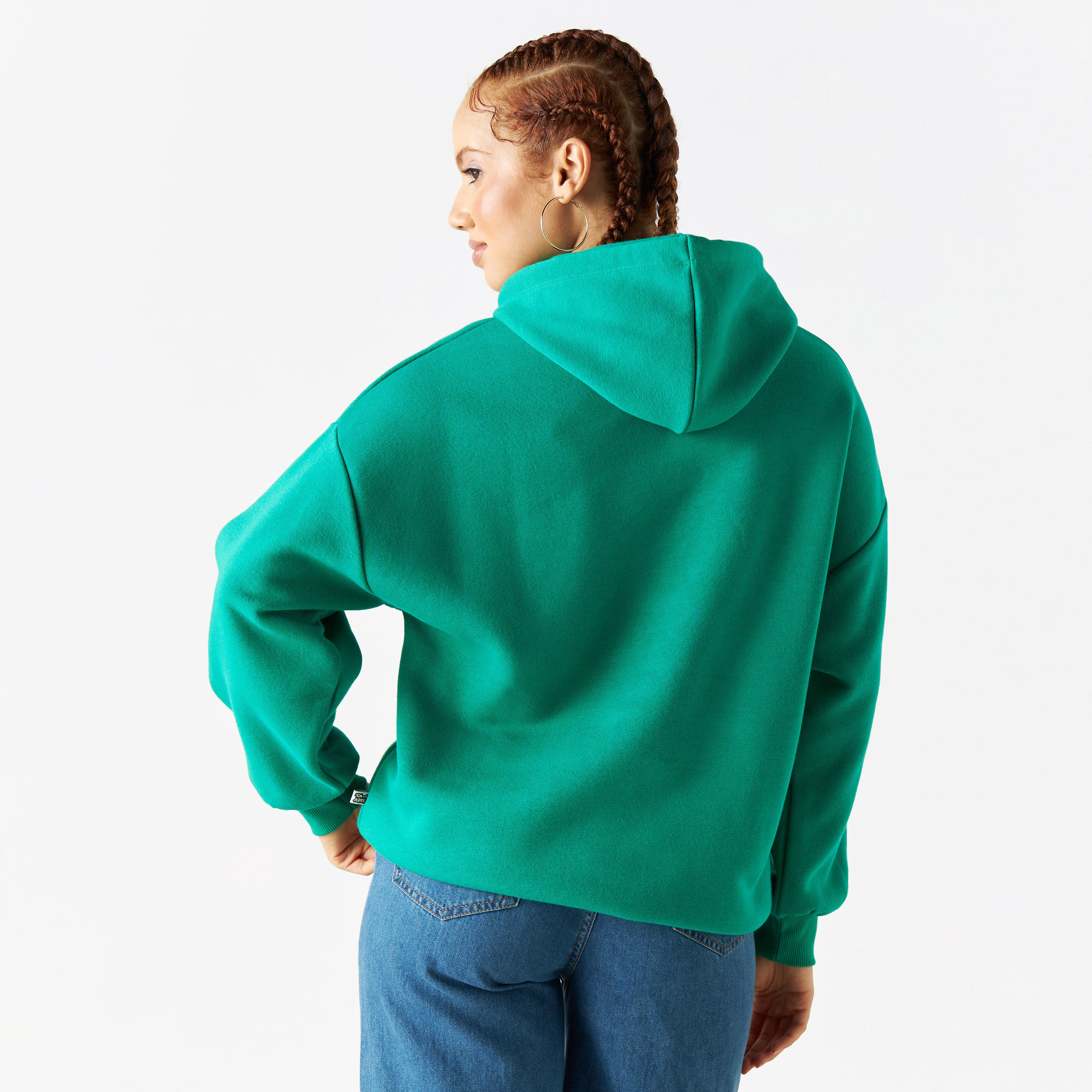 هودي بأكمام بأكتاف منسدلة وطبعات اليوم الوطني للإمارات وتوم أند جيري-women-winterwear-hoodiesandsweatshirts-hoodies-image-4