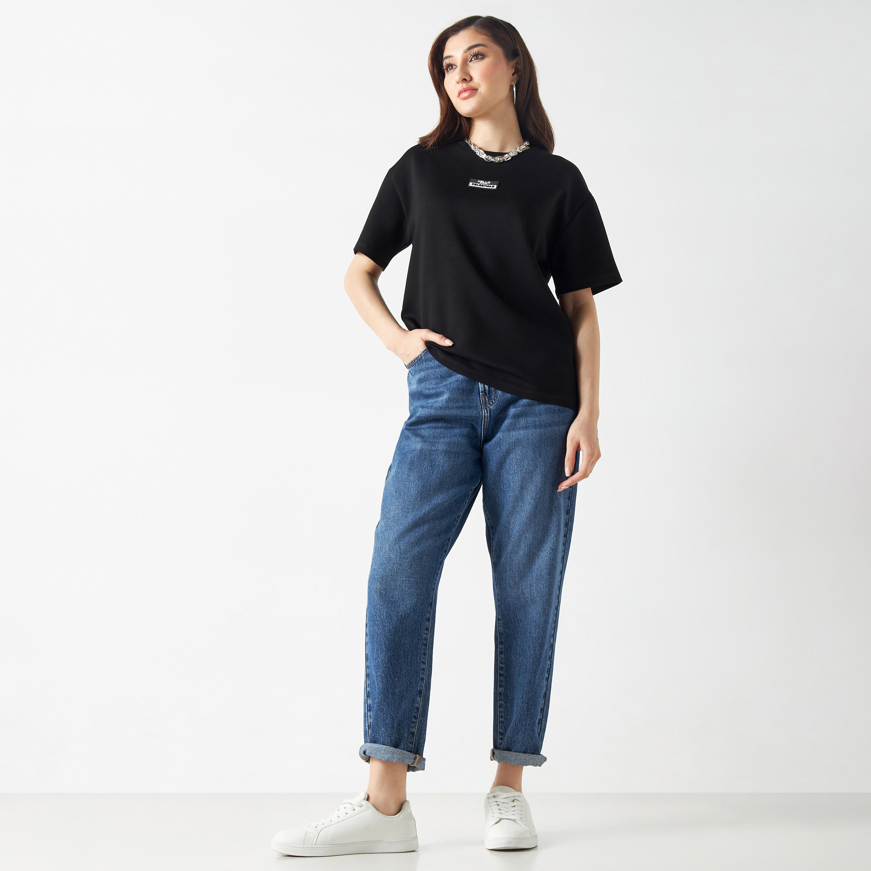 تيشيرت بياقة مستديرة وأكمام قصيرة وطبعات سماوية-women-clothing-tshirts-image-2
