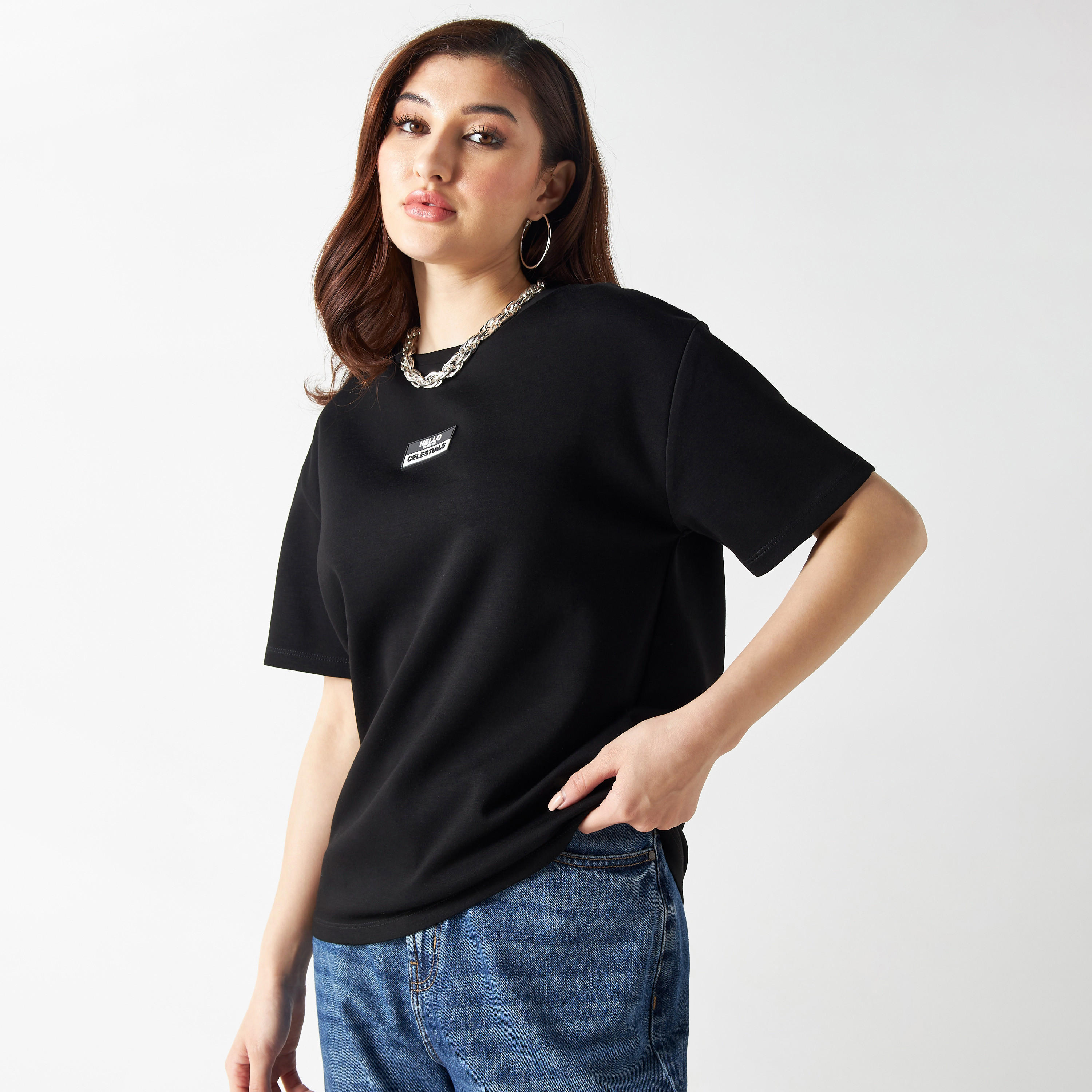 تيشيرت بياقة مستديرة وأكمام قصيرة وطبعات سماوية-women-clothing-tshirts-image-3