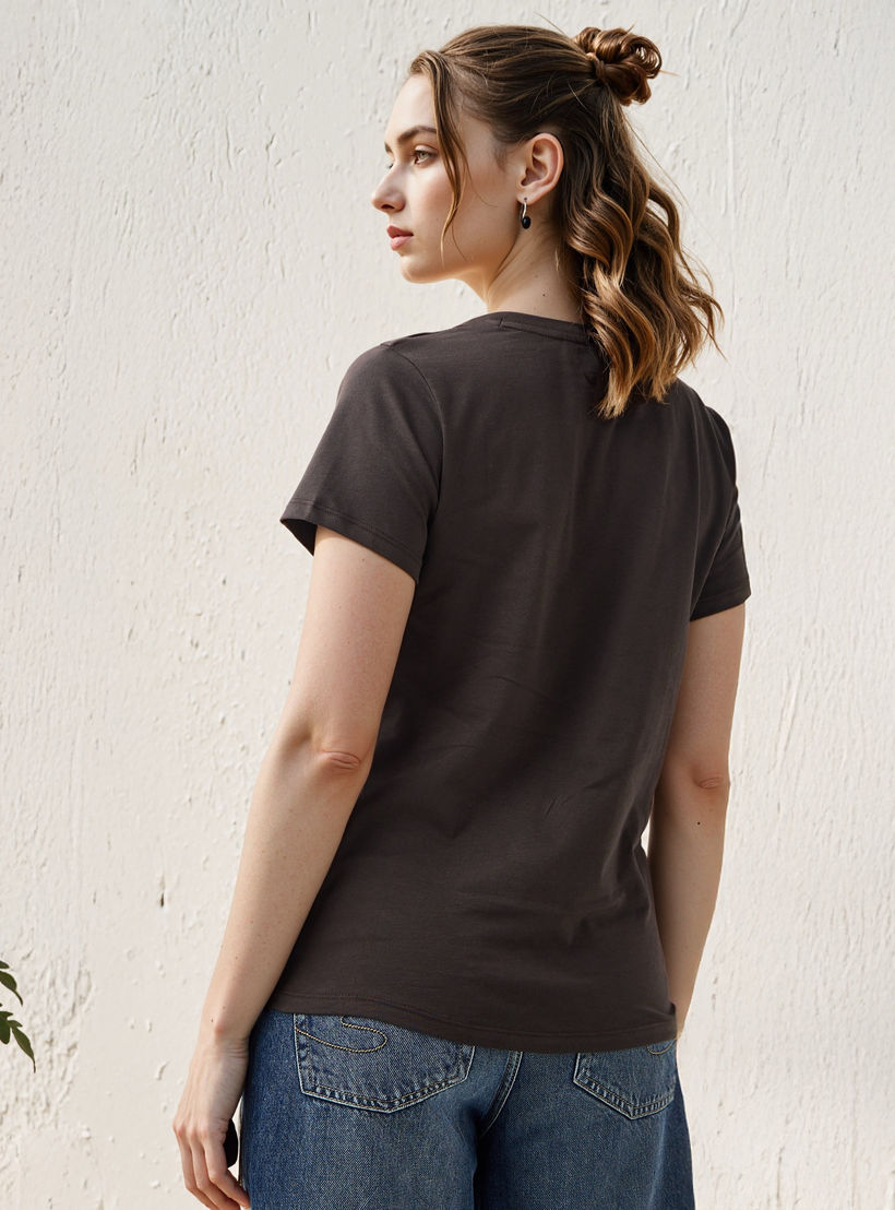 Black Clover Print Crew Neck T-shirt-women-clothing-tshirts-image-3