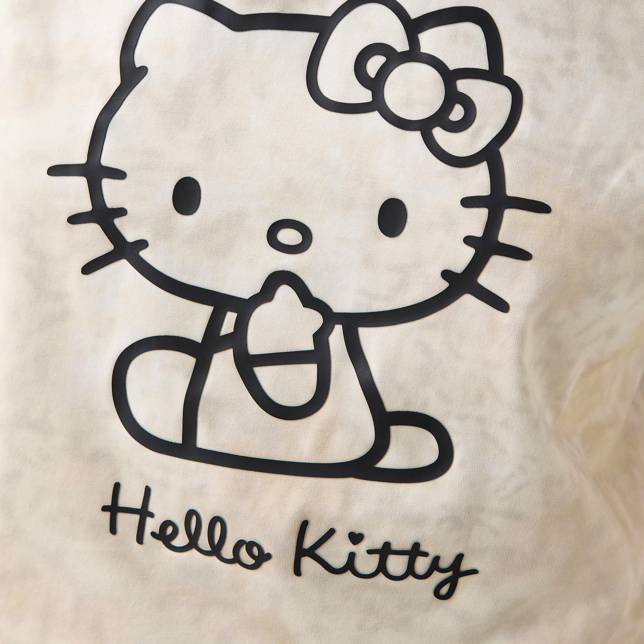 Hello Kitty Print Crop T-shirt with Extended Sleeves-women-clothing-tshirts-image-5