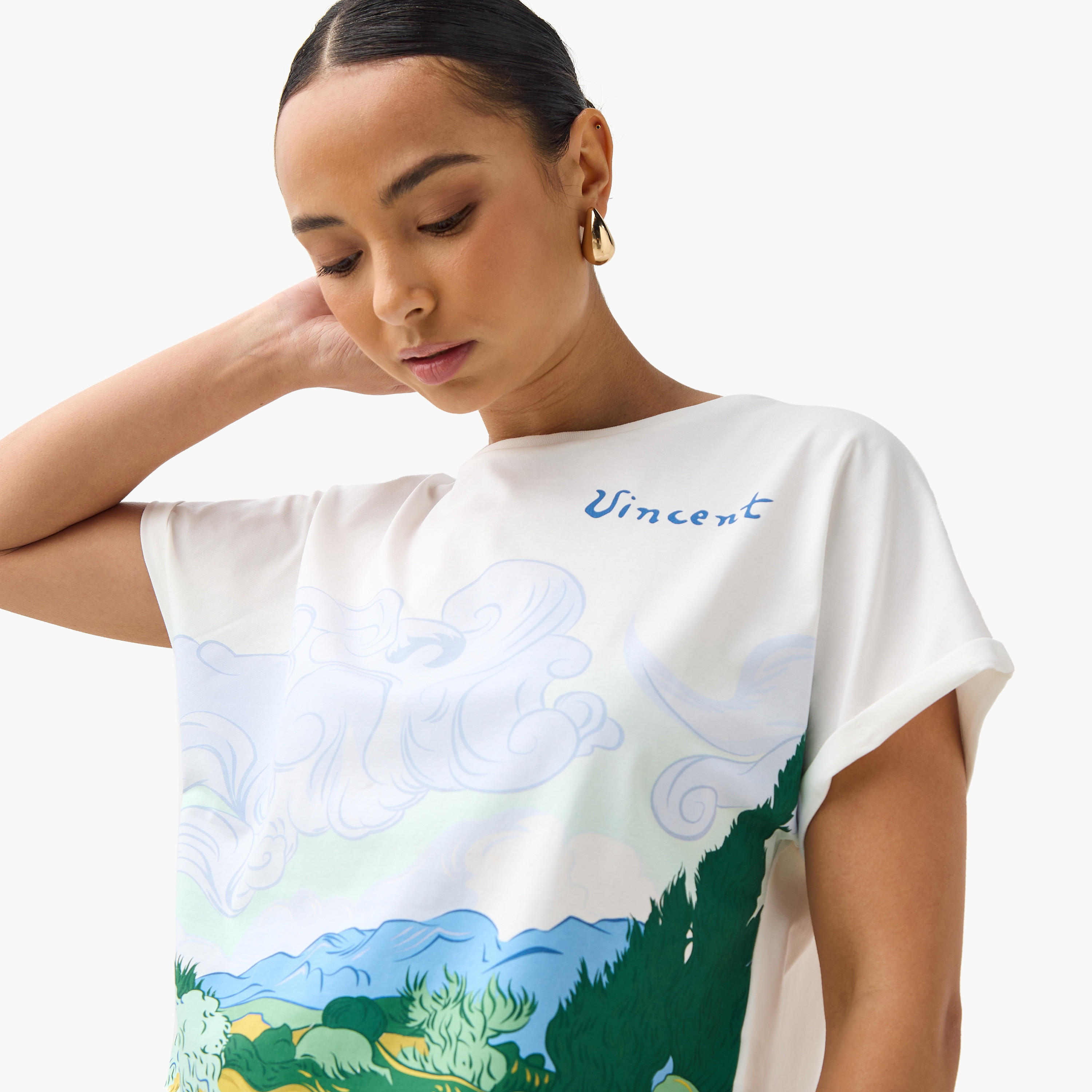 تيشيرت قصير بطبعات فينسنت وأكمام ممتدة-women-clothing-tshirts-image-2