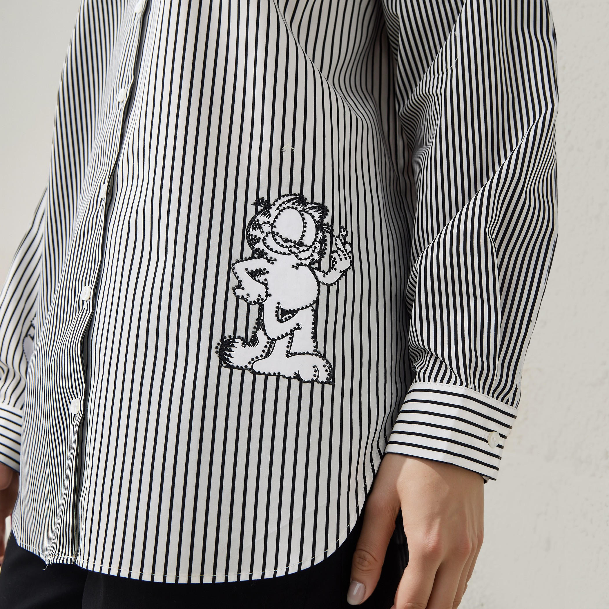 Garfield Oversized Cotton Shirt with High-Low Hem-women-clothing-shirtsandblouses-shirts-image-4