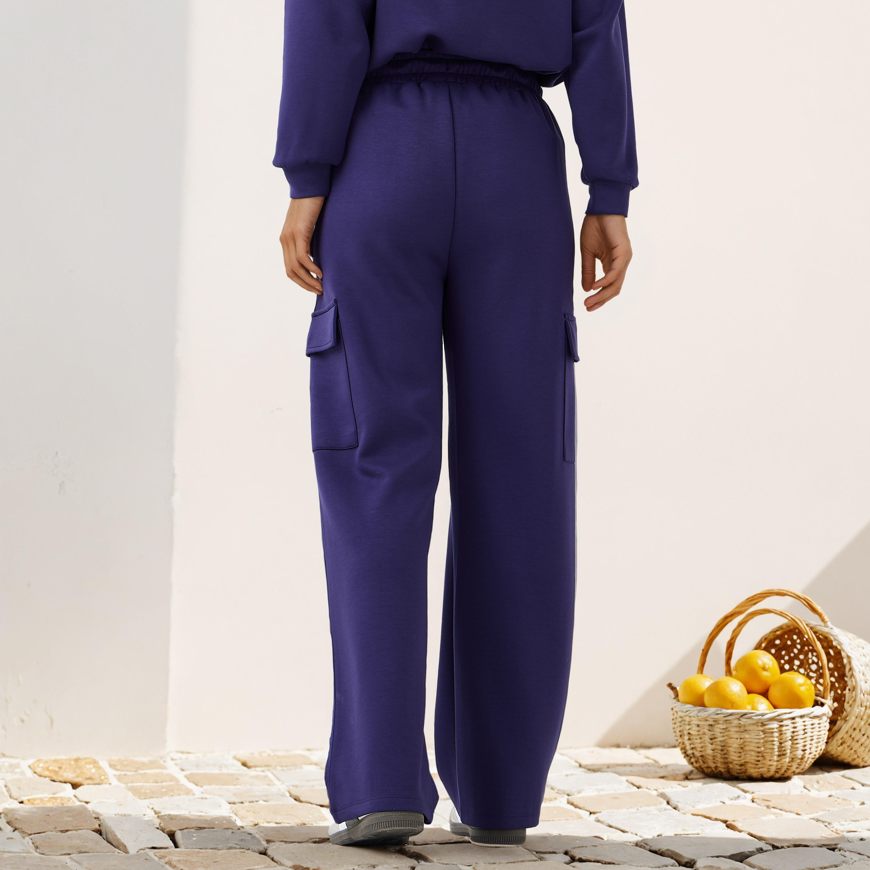بنطلون كارجو رياضي بحزام خصر وطبعات-women-clothing-bottoms-joggers-image-3