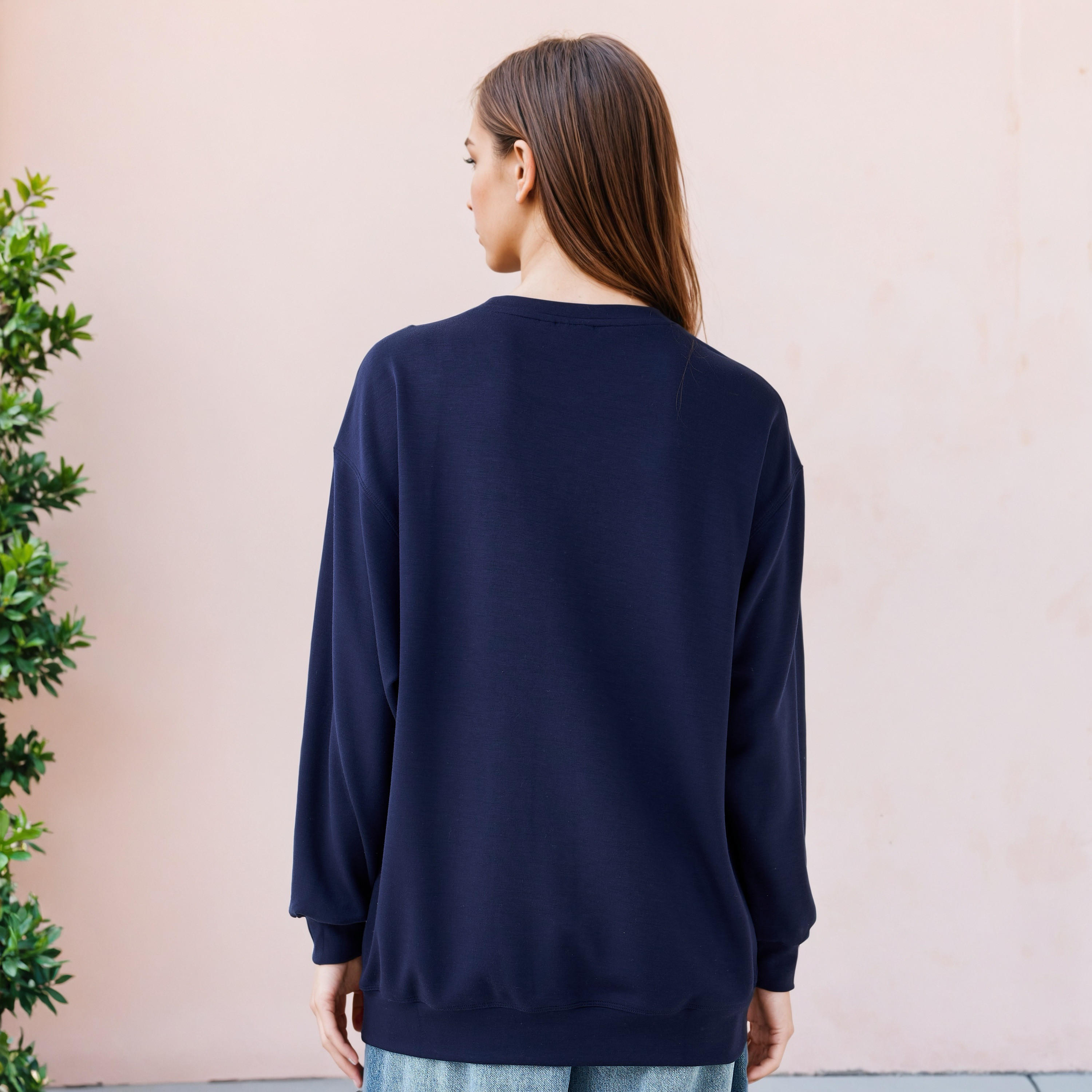 Yale Embroidered Sweatshirt-women-winterwear-hoodiesandsweatshirts-sweatshirts-image-4