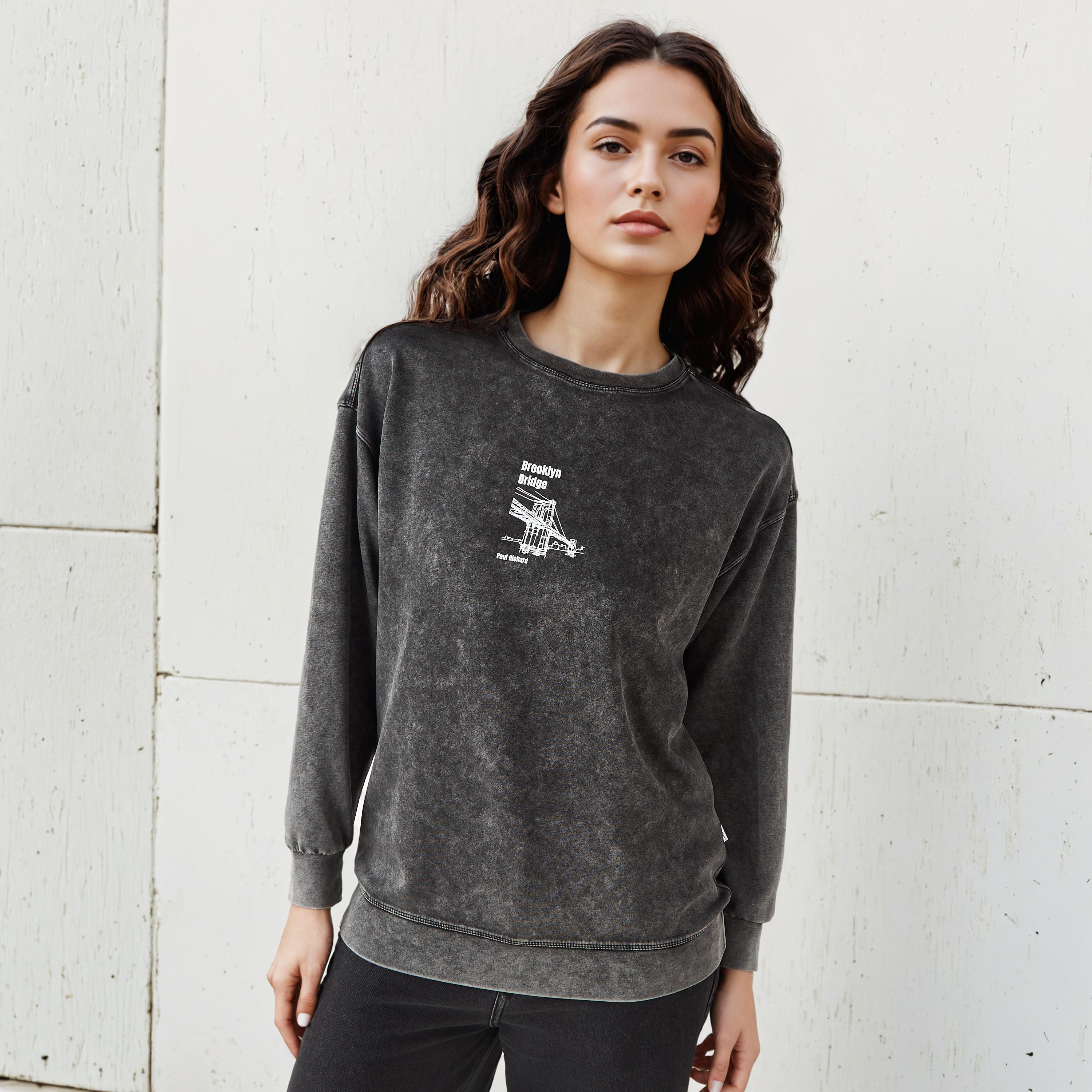 Brooklin Bridge Print Sweatshirt-women-winterwear-hoodiesandsweatshirts-sweatshirts-image-1