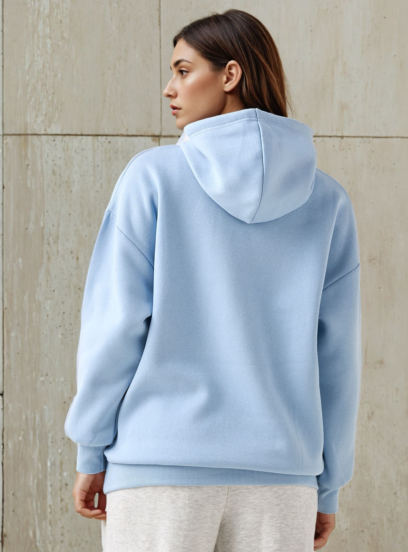 سويت شيرت بقبعة وطبعات سنوبي-women-winterwear-hoodiesandsweatshirts-sweatshirts-image-3