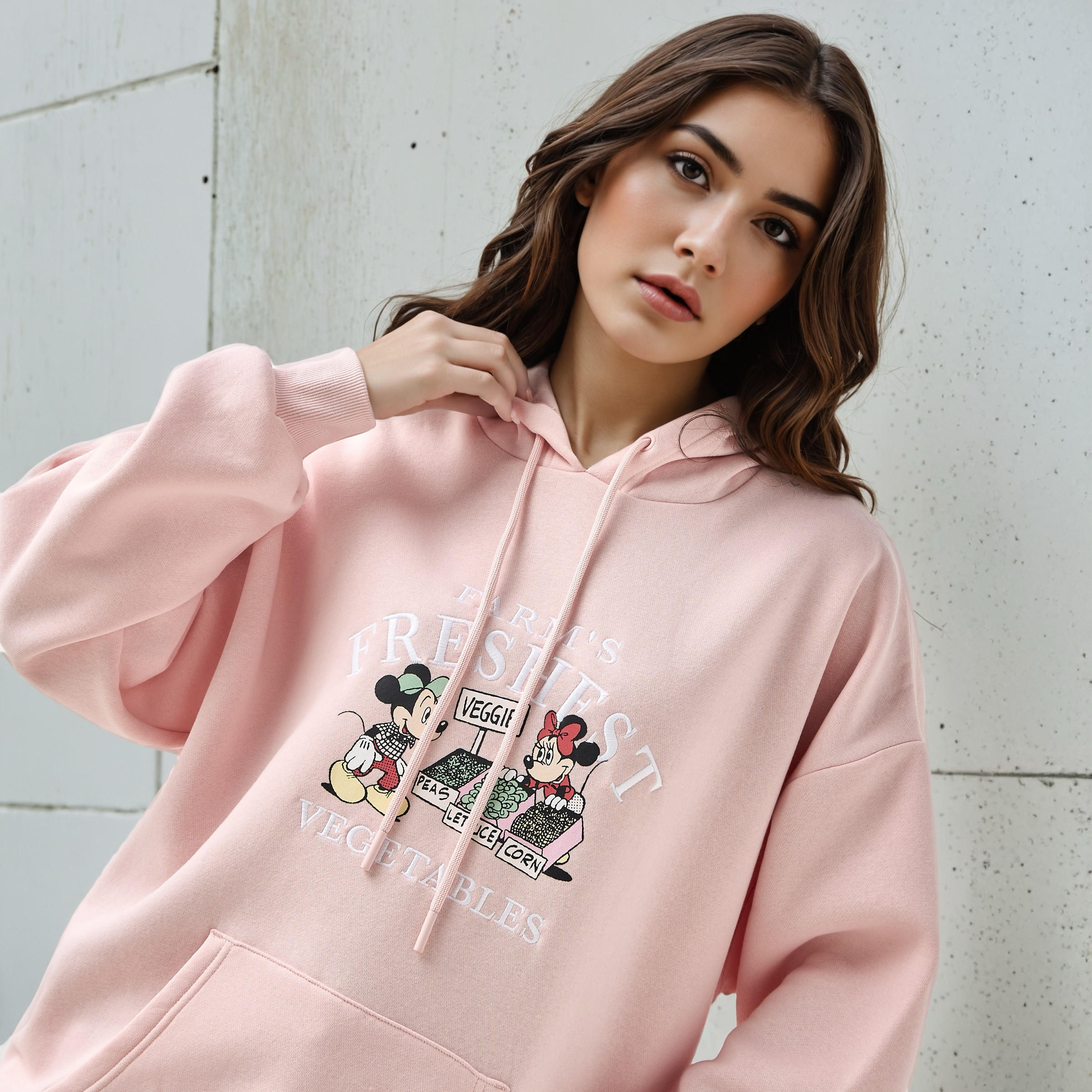 هودي فضفاض بطبعات ميكي وميني ماوس-women-winterwear-hoodiesandsweatshirts-hoodies-image-5