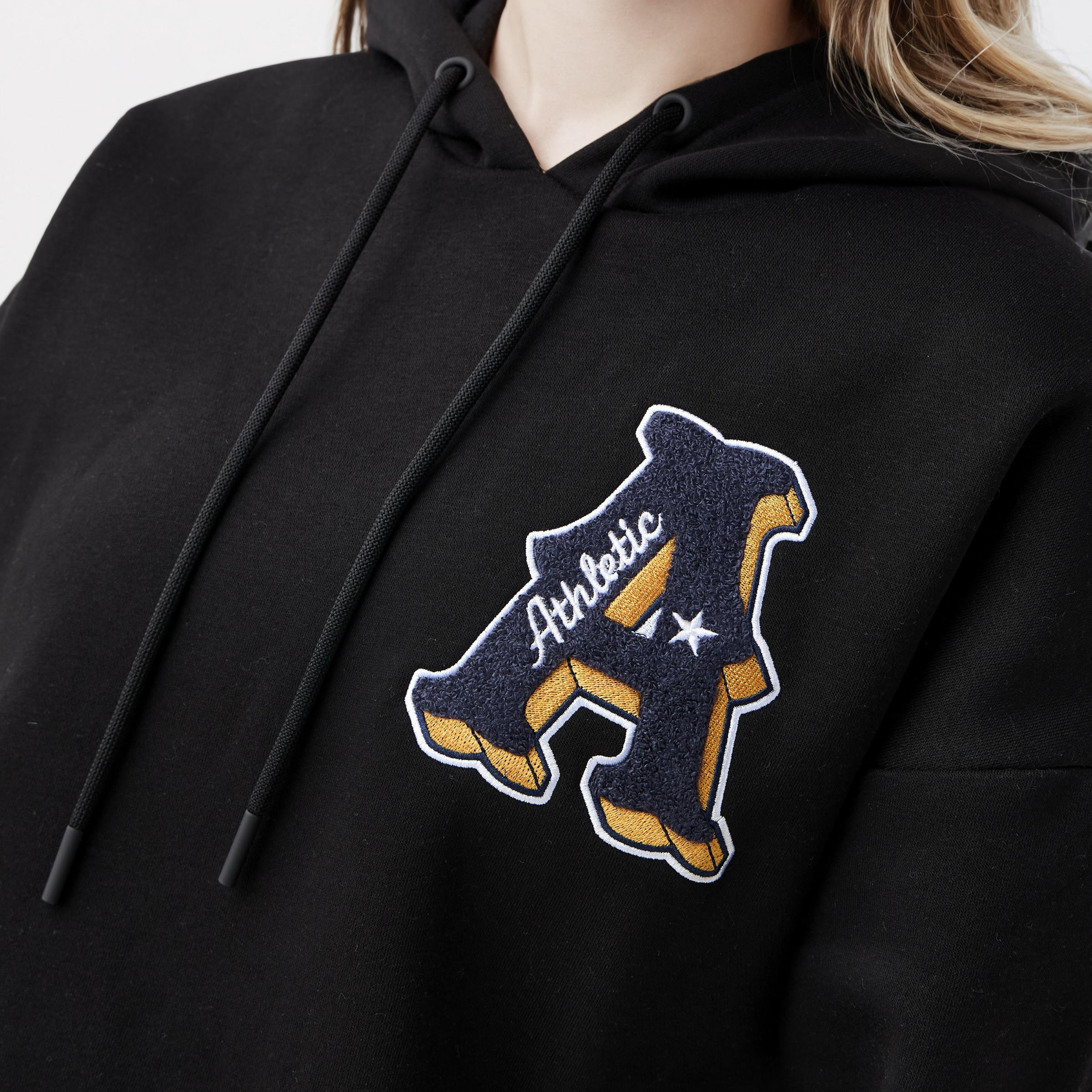 Looney Tunes Oversized Fit Hoodie-women-winterwear-hoodiesandsweatshirts-hoodies-image-3