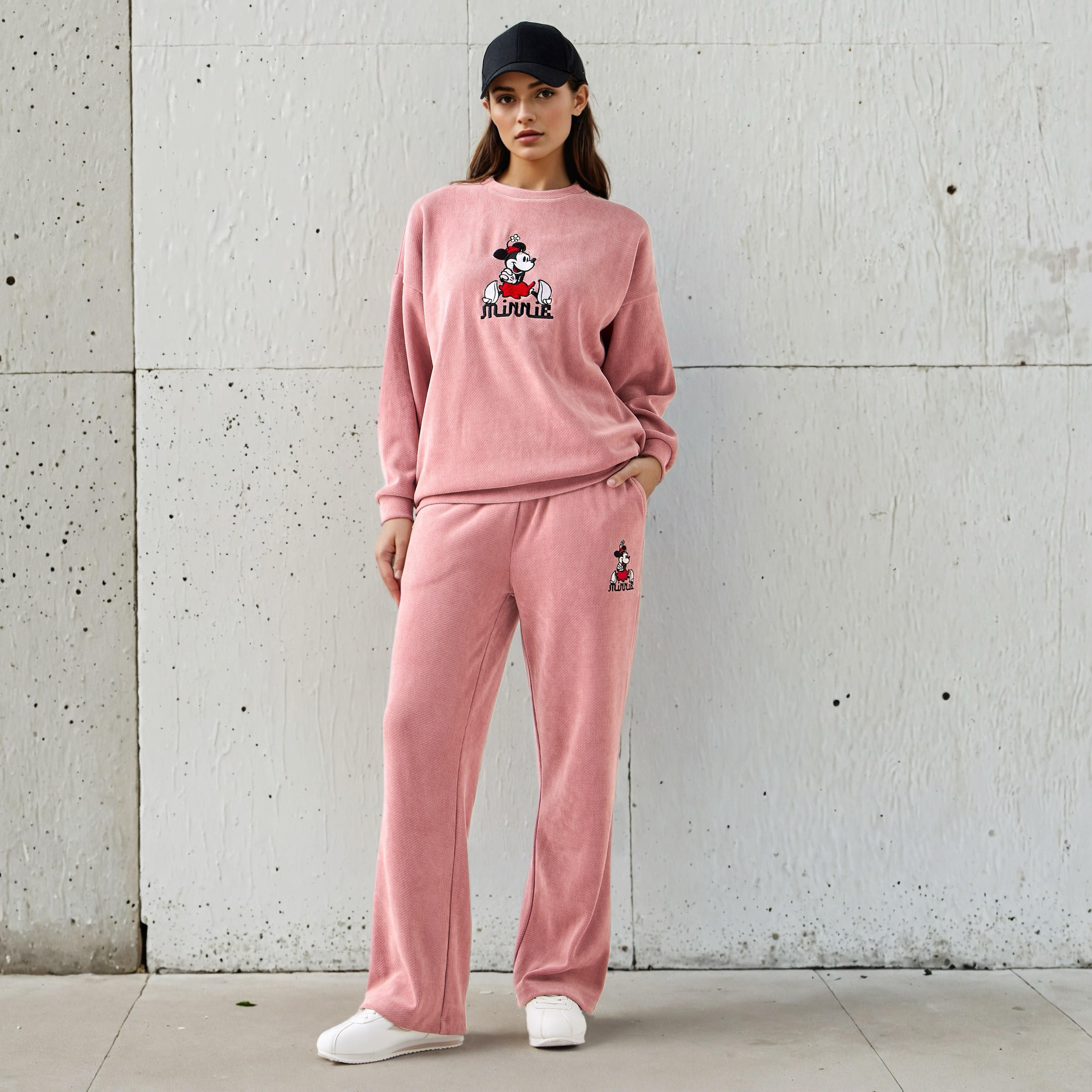 Minnie Mouse Oversized Sweatshirt-women-winterwear-hoodiesandsweatshirts-sweatshirts-image-2