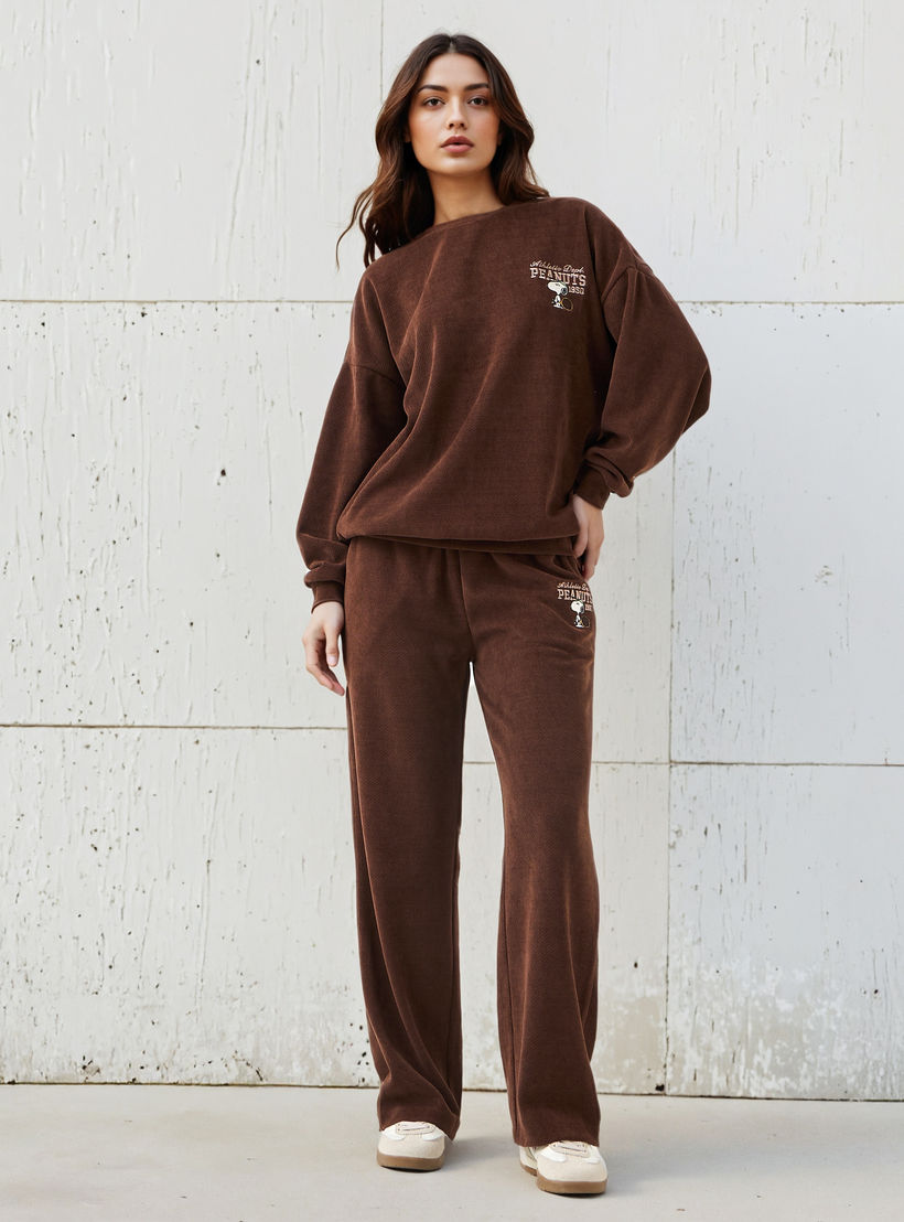 Peanuts Sweatshirt with Drop Shoulder-women-winterwear-hoodiesandsweatshirts-sweatshirts-image-2