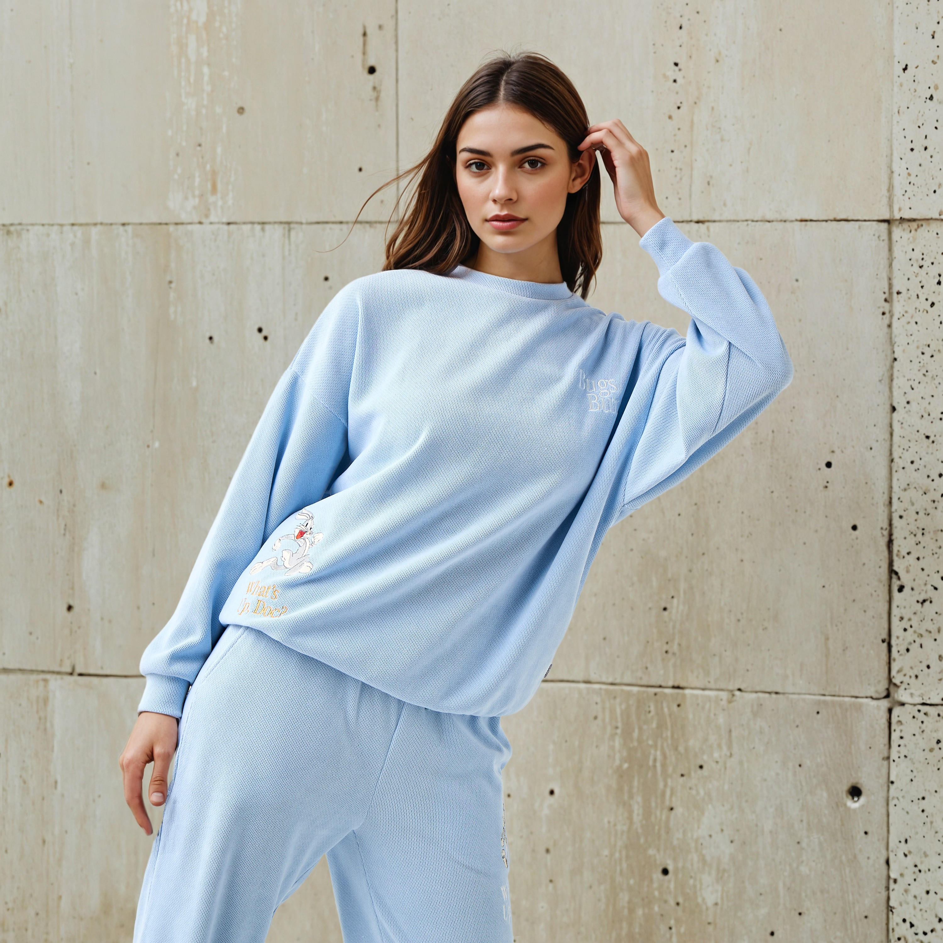 سويت شيرت باغز باني بأكتاف ساقطة-women-winterwear-hoodiesandsweatshirts-sweatshirts-image-4