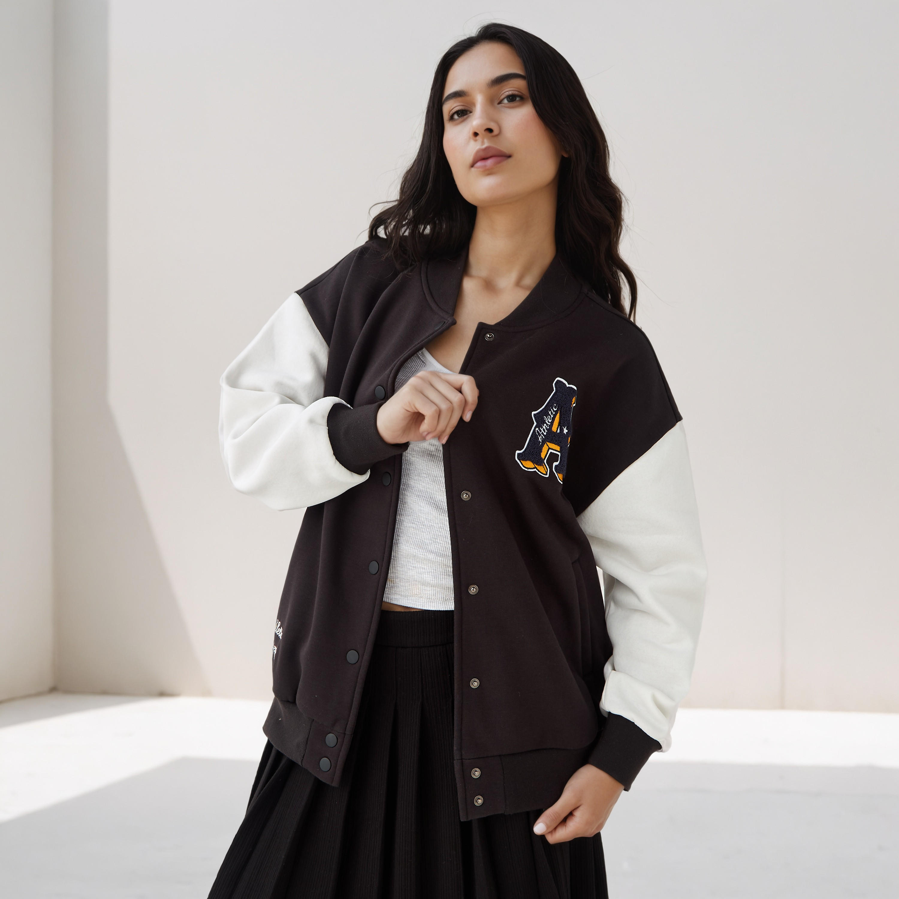 جاكيت فارسيتي باغز باني-women-winterwear-coatsandjackets-jackets-image-3