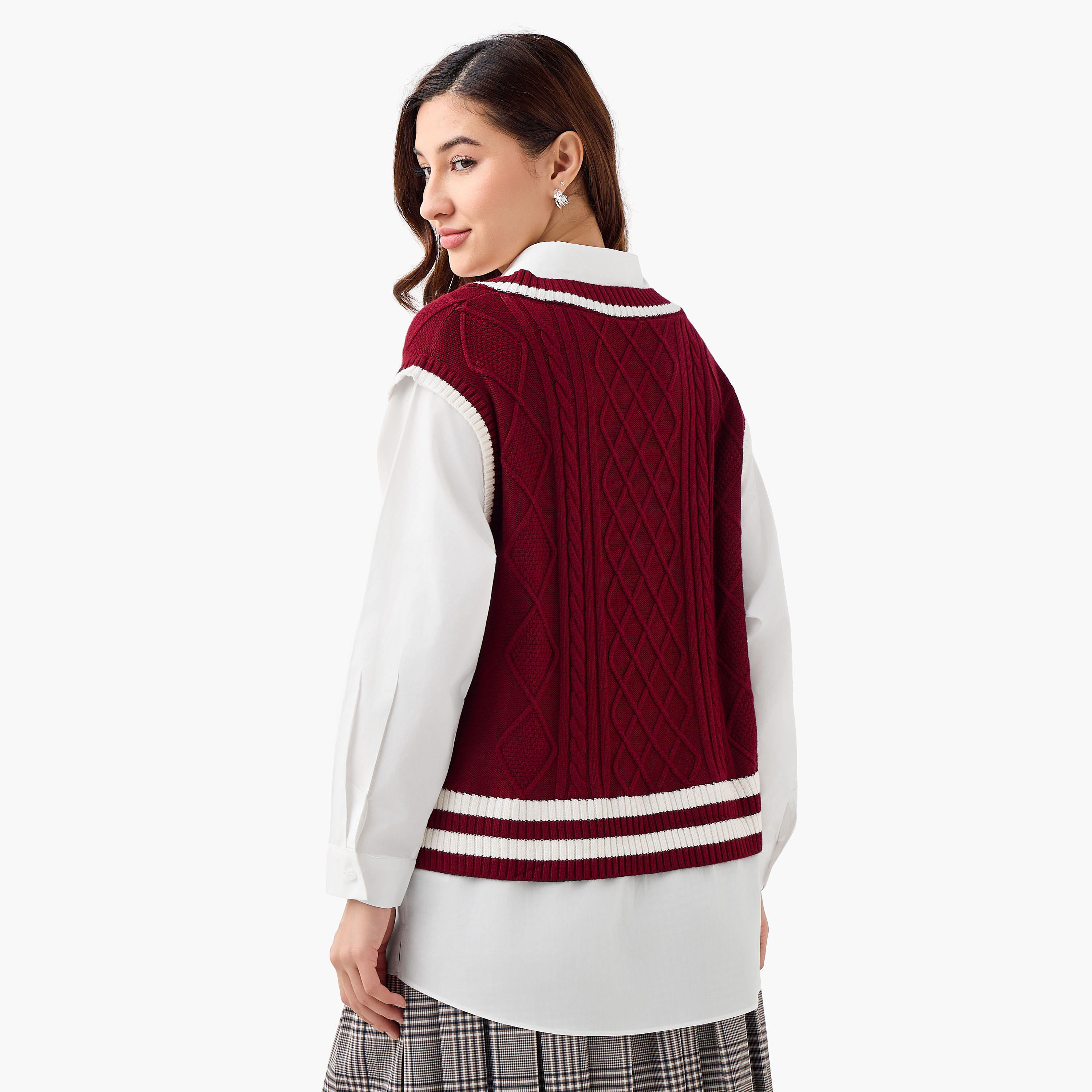 كنزة برقبة V وبتطريز هالو كيتي-women-clothing-cardigansandjumpers-jumpers-image-3