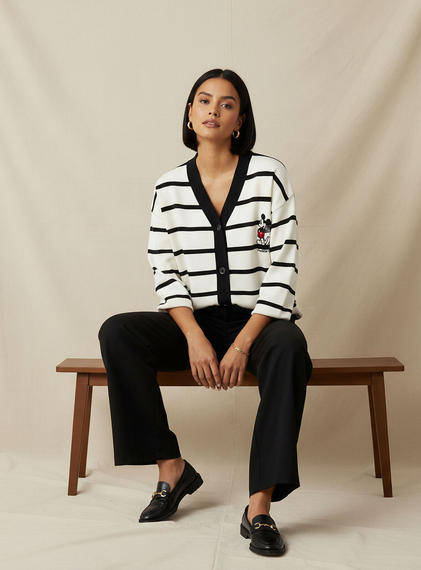 كارديجان واسع بياقة V مخطط-women-winterwear-cardigansandjumpers-cardigans-image-5