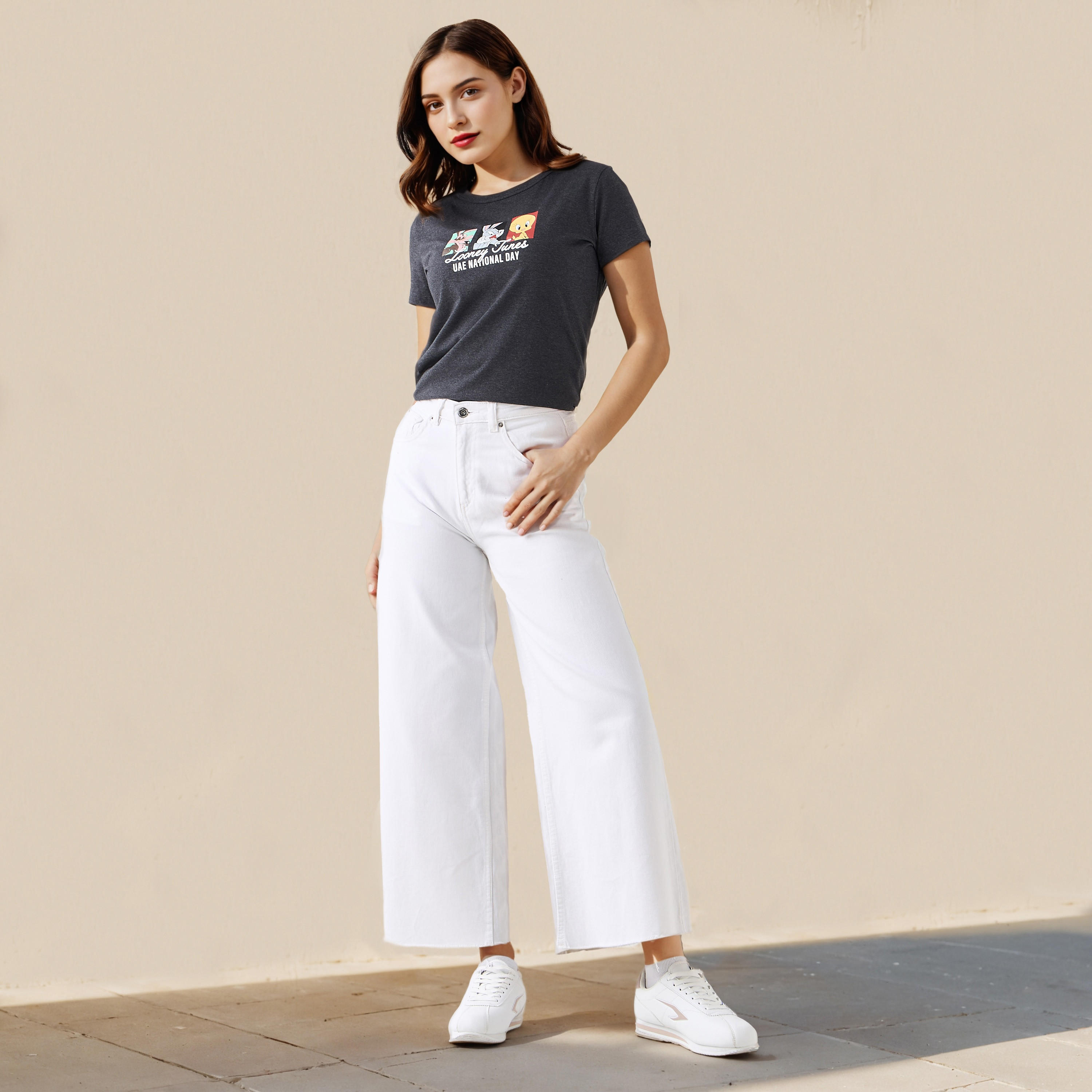 Looney Tunes Cotton T-shirt with Looney Tunes UAE National Day Print-women-clothing-tshirts-image-2