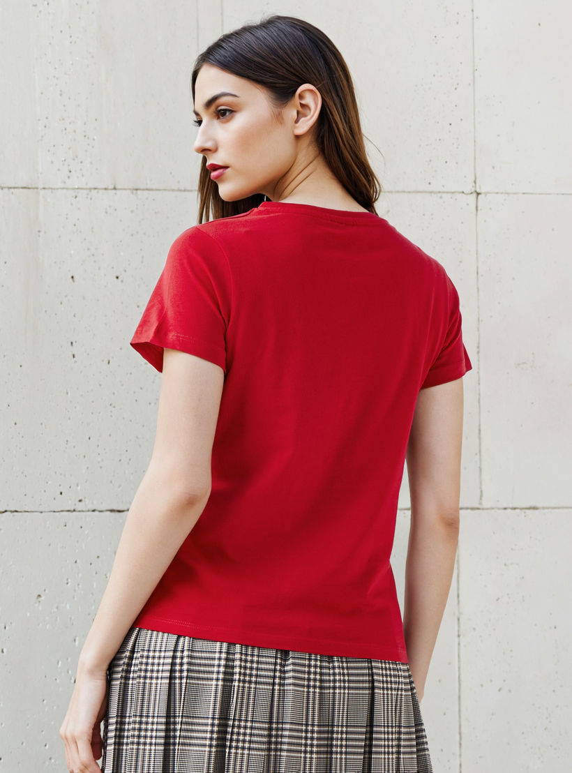 تي شيرت قطن بطبعة ميكي ماوس-women-clothing-tshirts-image-4