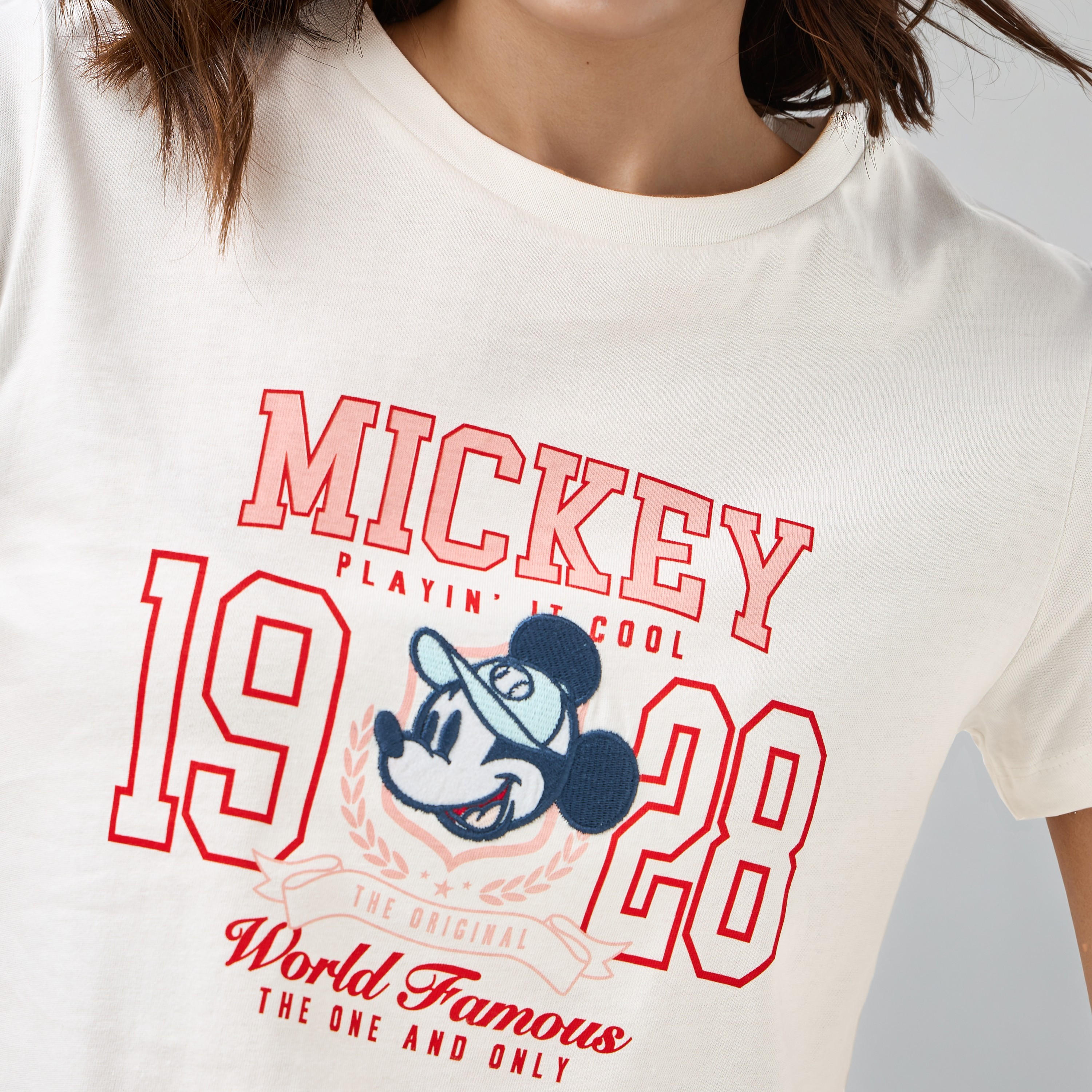 تيشيرت بياقة ضيقة وطبعات ميكي ماوس-women-clothing-tshirts-image-1