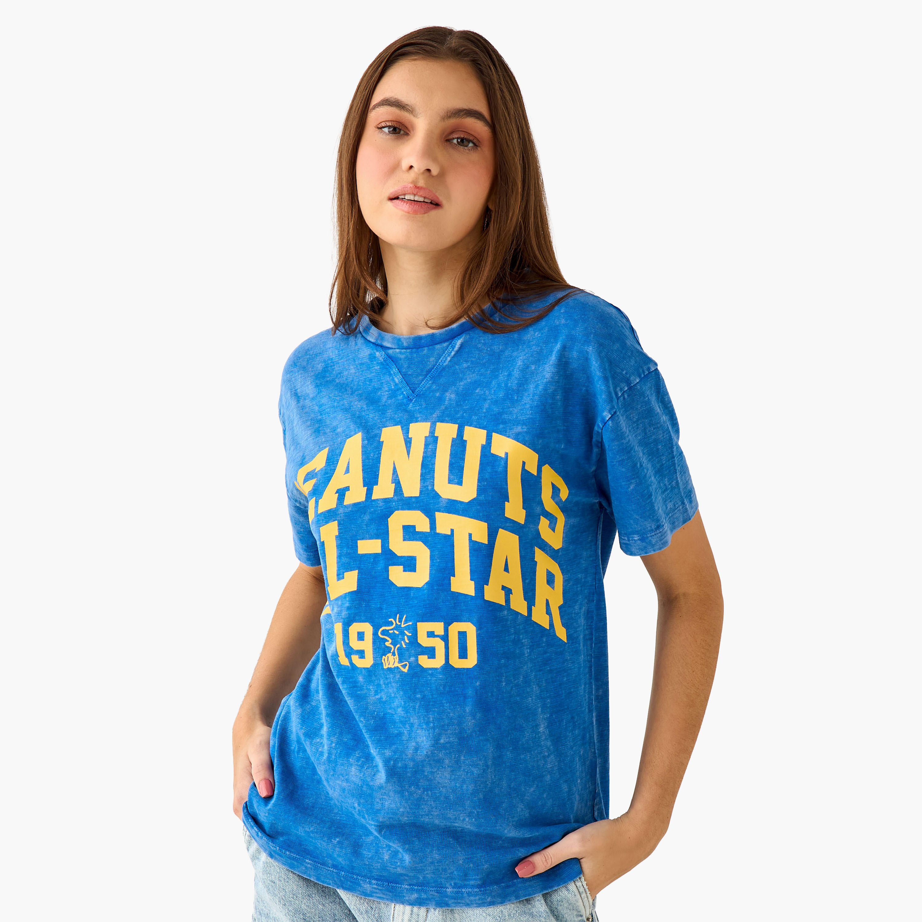 تيشيرت قطن مغسول بقصة مريحة وطبعات-women-clothing-tshirts-image-3