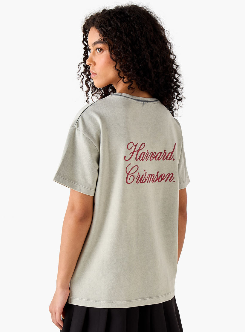 تيشيرت جامعة هارفارد أوفر سايز من القطن المغسول-women-clothing-tshirts-image-4