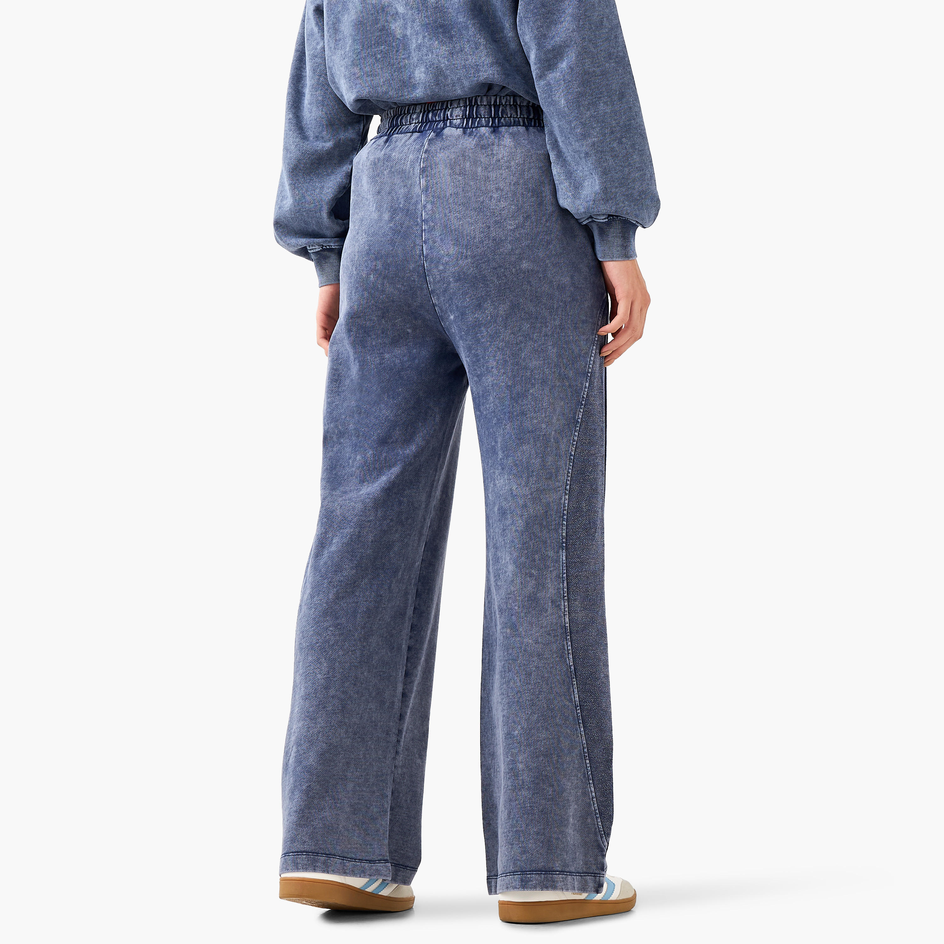 بنطال قطني واسع الساقين بخصر مريح من غارفيلد-women-clothing-coordsets-image-4