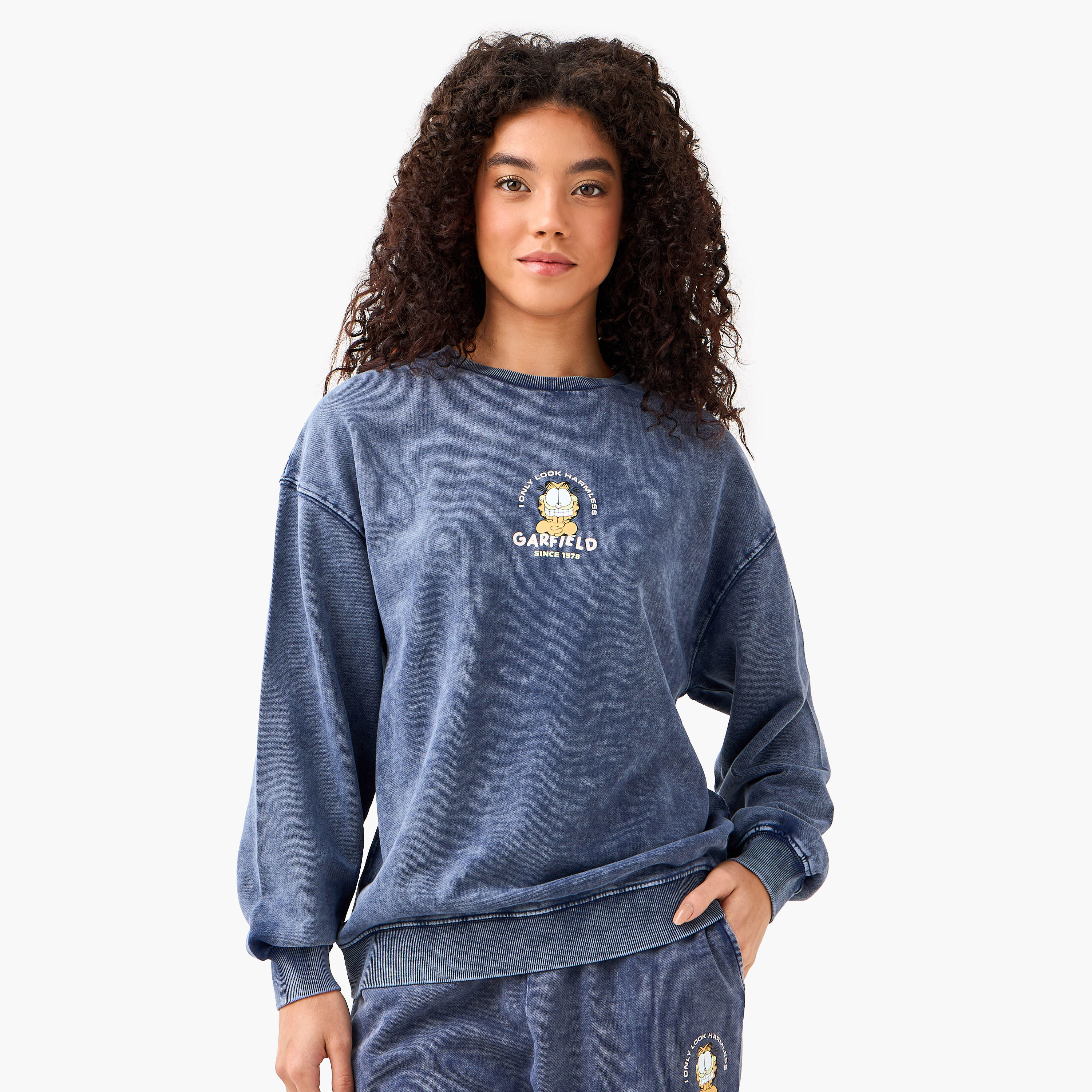 سويت شيرت فضفاض بطبعة غارفيلد-women-clothing-coordsets-image-1