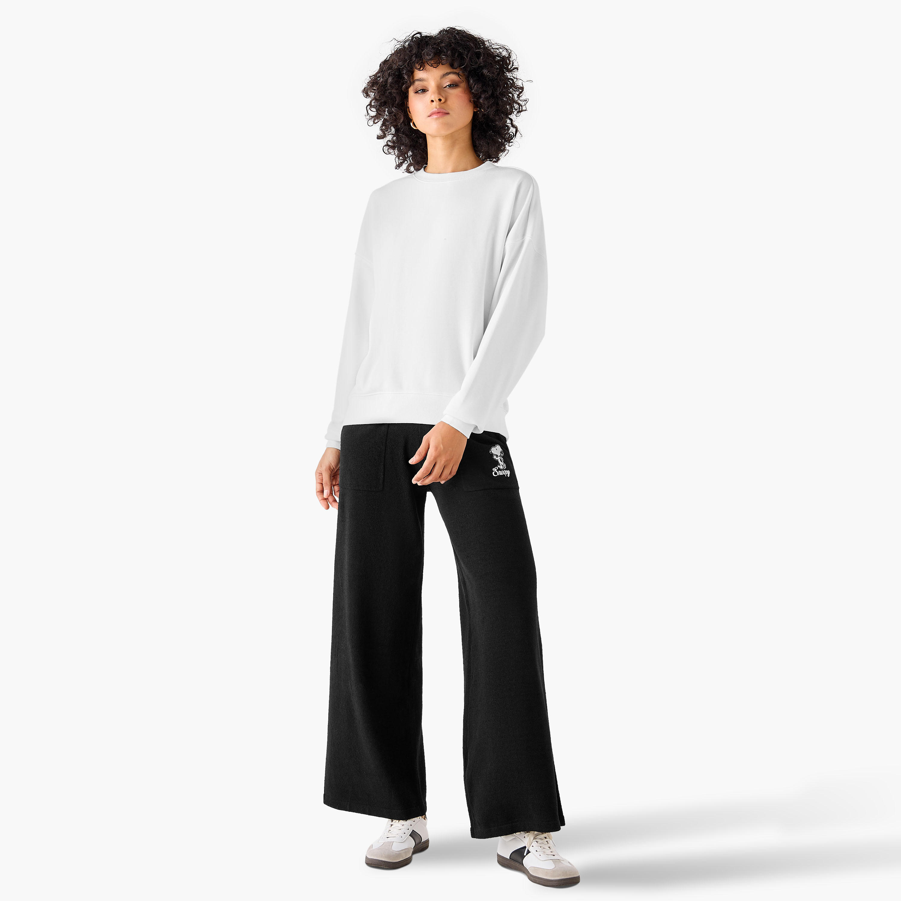 بنطلون رياضي بجيوب وخصر برباط-women-clothing-bottoms-joggers-image-4