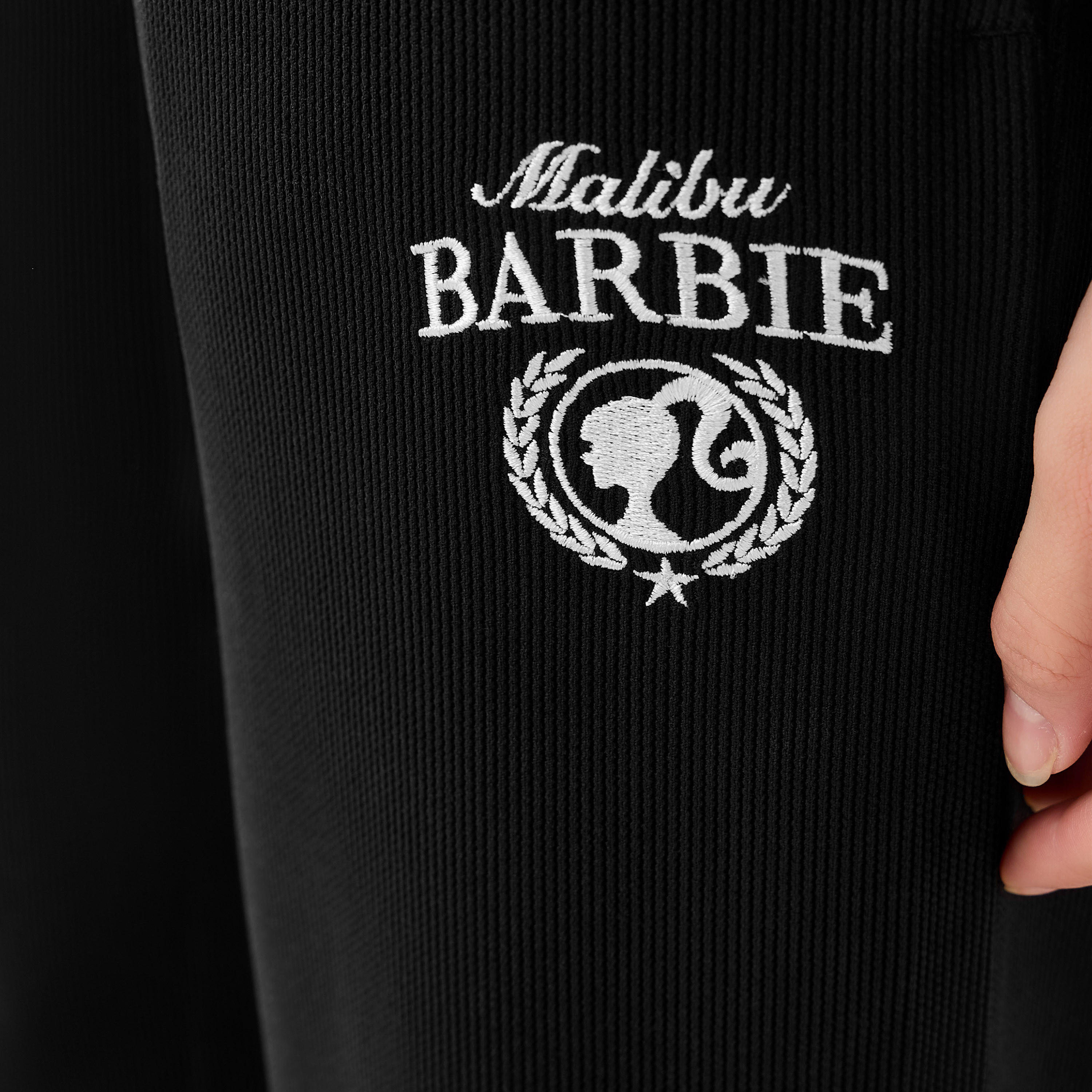 بنطلون رياضي باربي بخصر مريح-women-clothing-bottoms-joggers-image-6