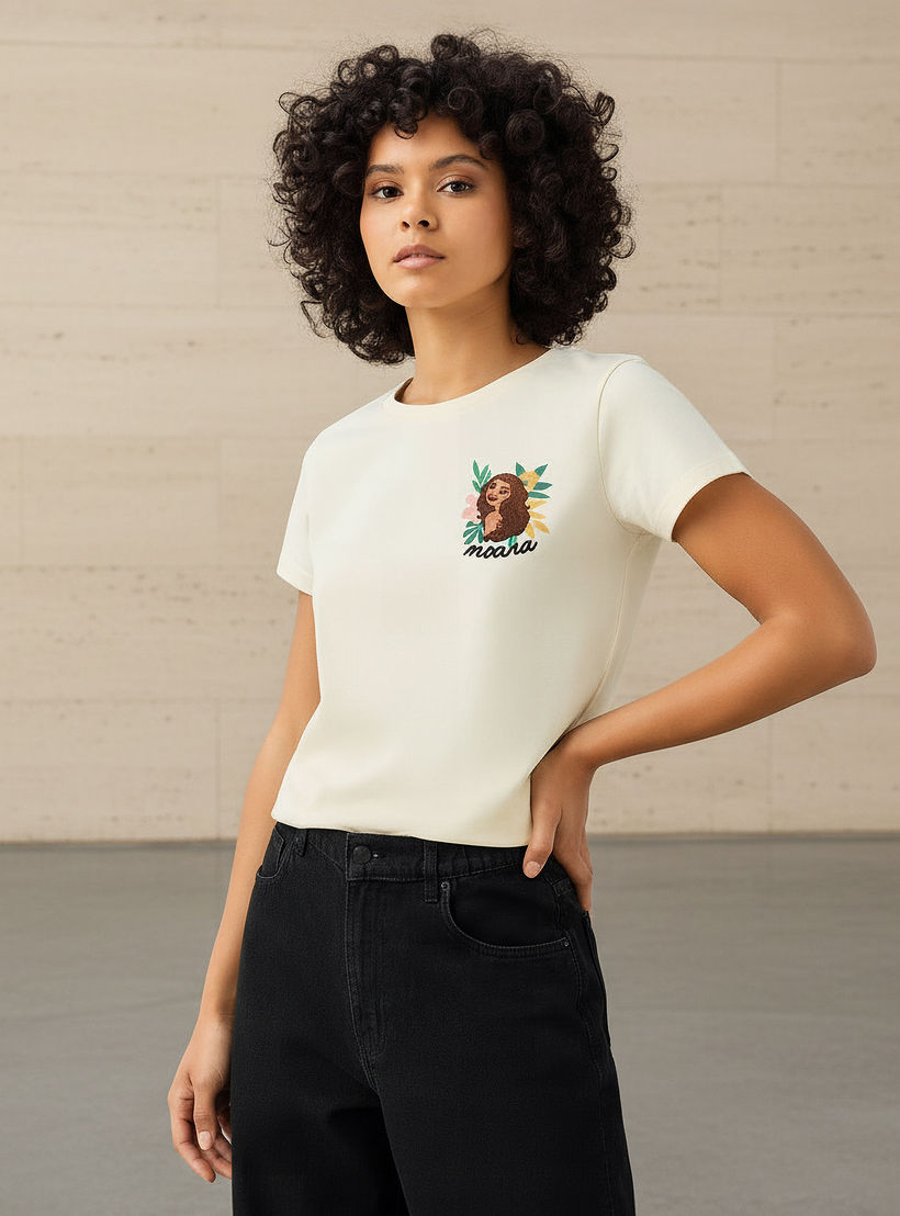 تي شيرت قطن بطبعة موانا-women-clothing-tshirts-image-1