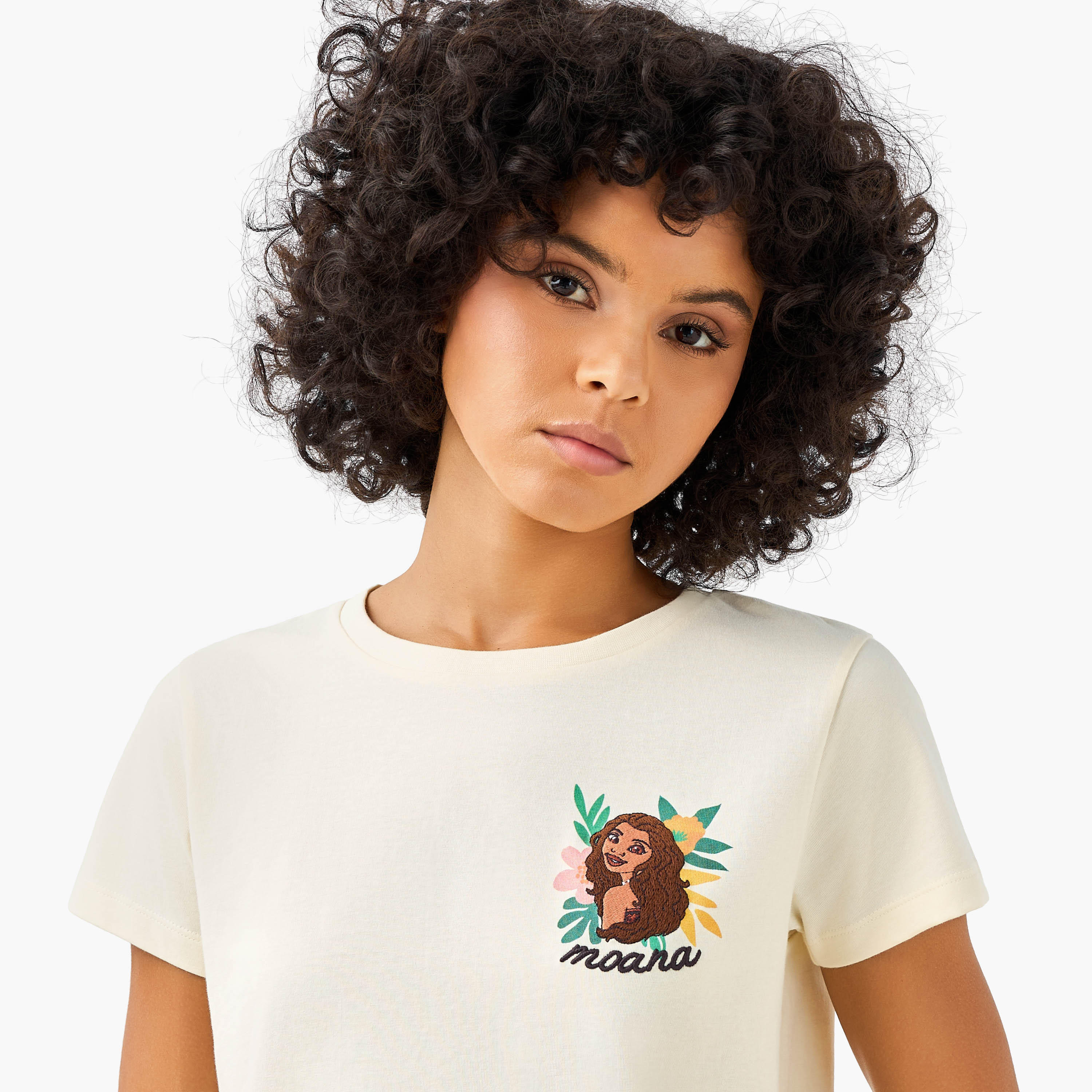 تي شيرت قطن بطبعة موانا-women-clothing-tshirts-image-4