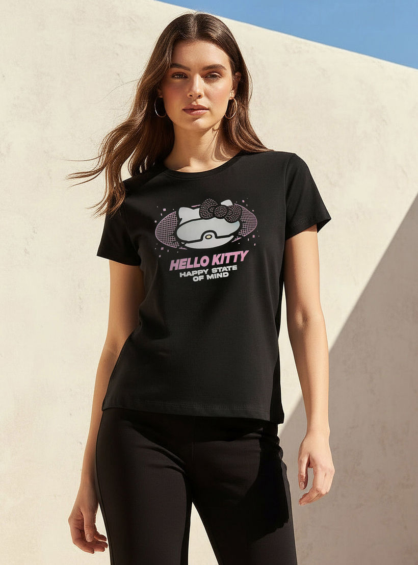 تيشيرت قطن بقصة عادية وطبعات-women-clothing-tshirts-image-1