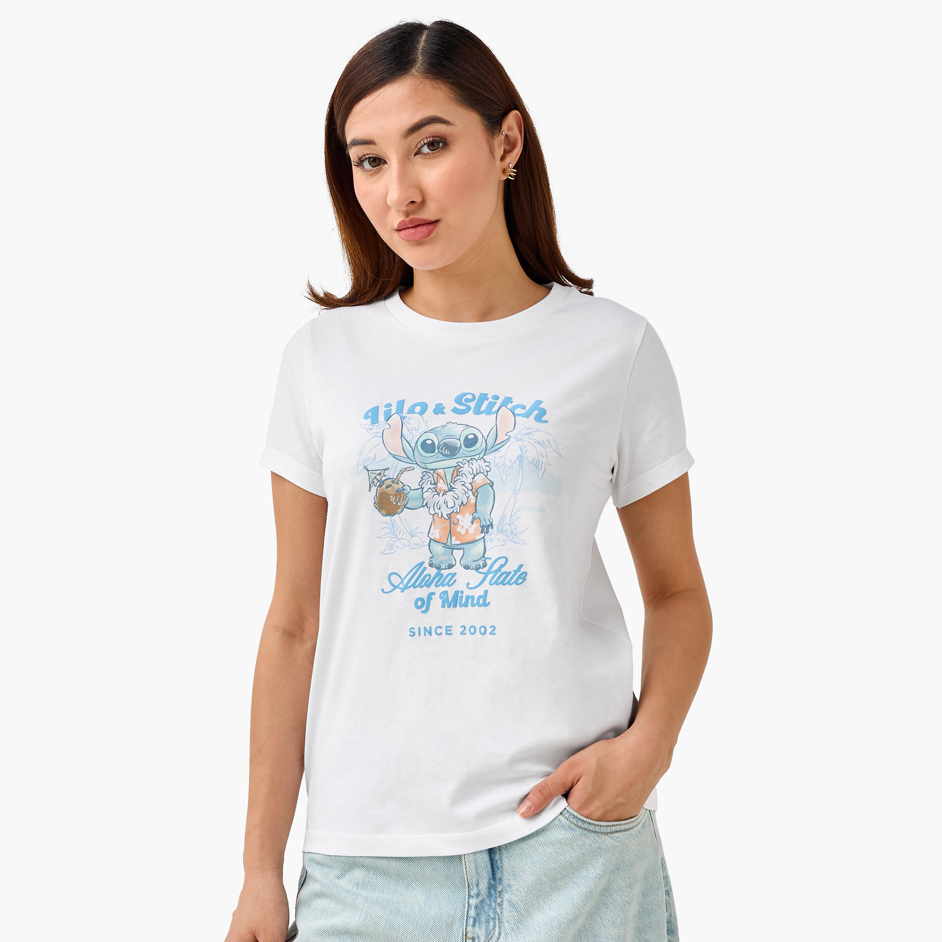 تيشيرت قطن بطبعة ليلو وستيتش-women-clothing-tshirts-image-5